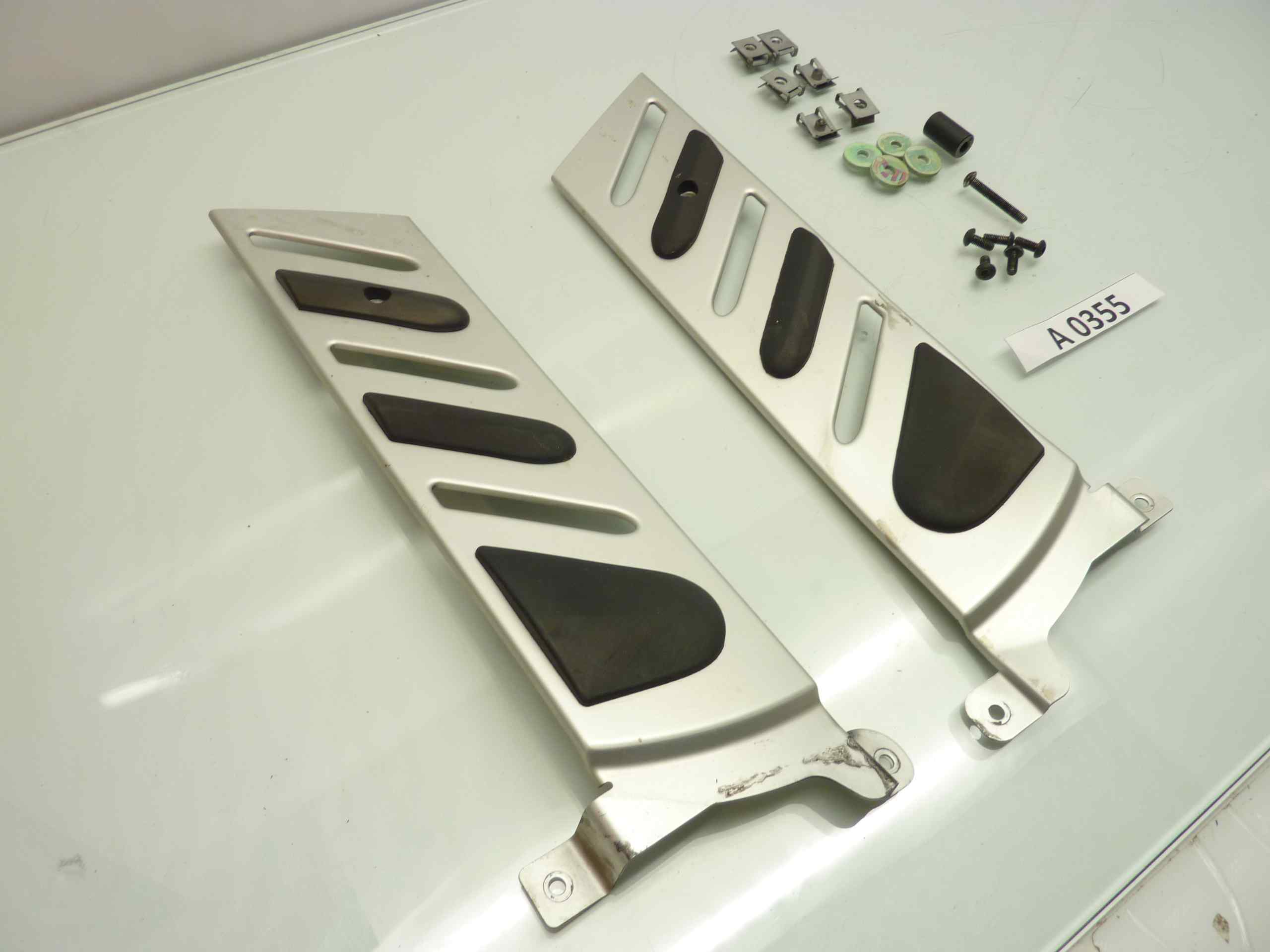 BMW F650 CS SCARVER Protezioni telaio laterali - immagine 2