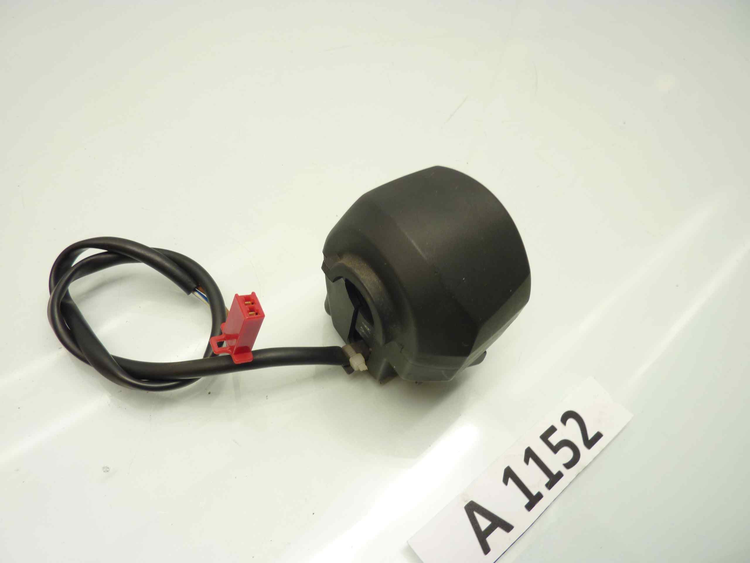 Yamaha YBR 125 07-15 comando manubrio devio luci destro - immagine 2