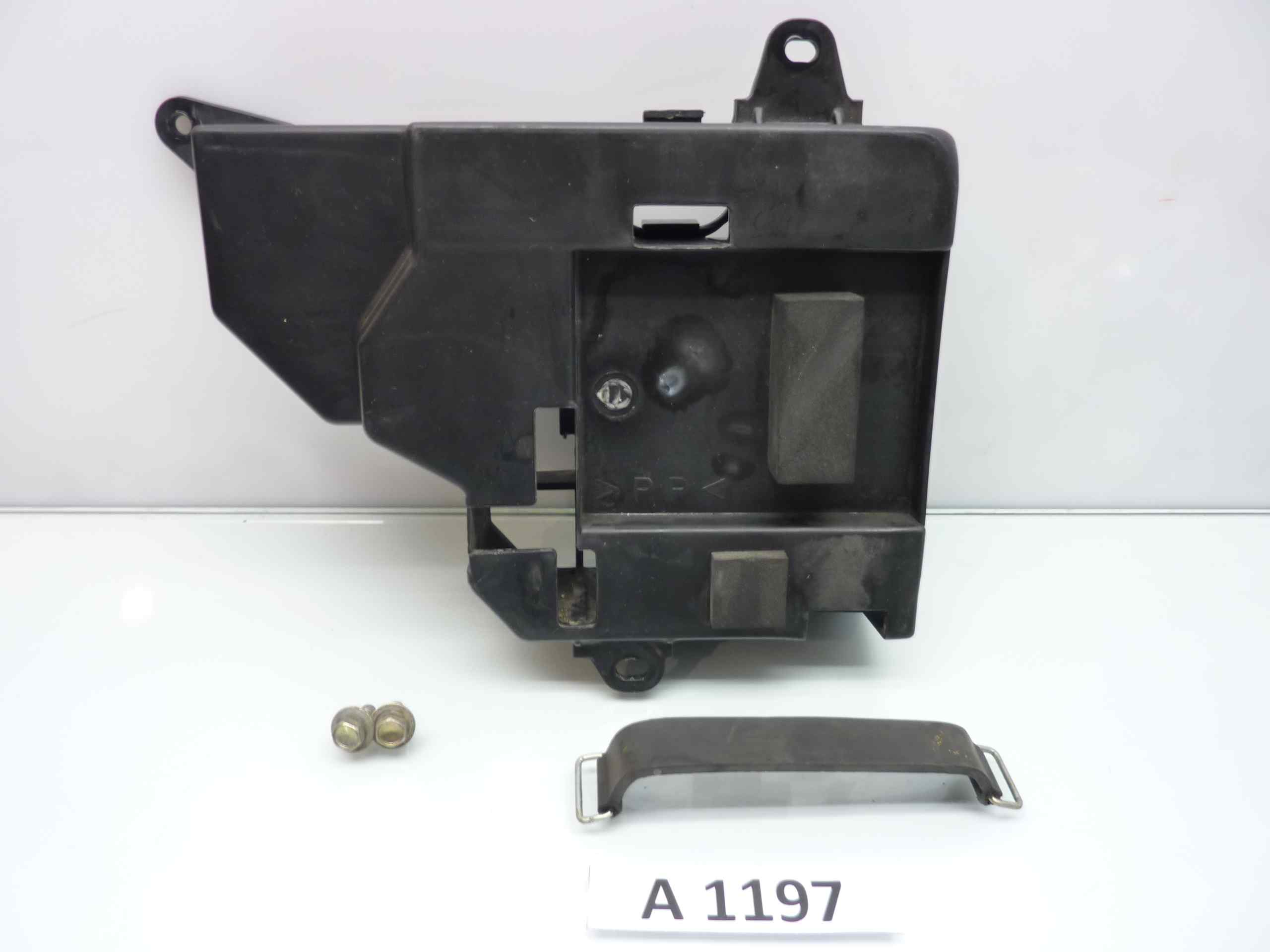 Yamaha YBR 125 07-15 scatola portabatteria vano batteria