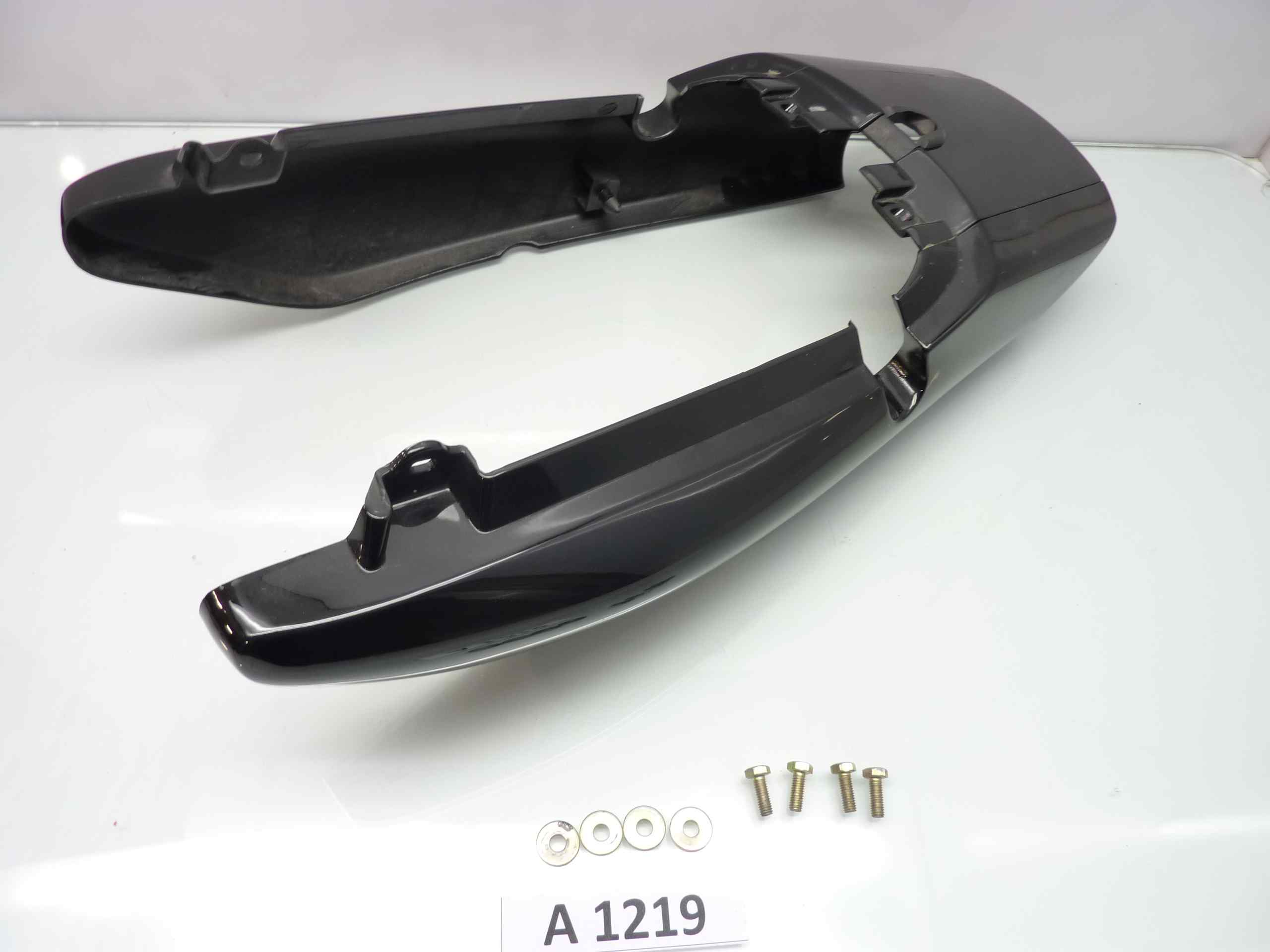Yamaha YBR 125 07-15 carena posteriore e laterale