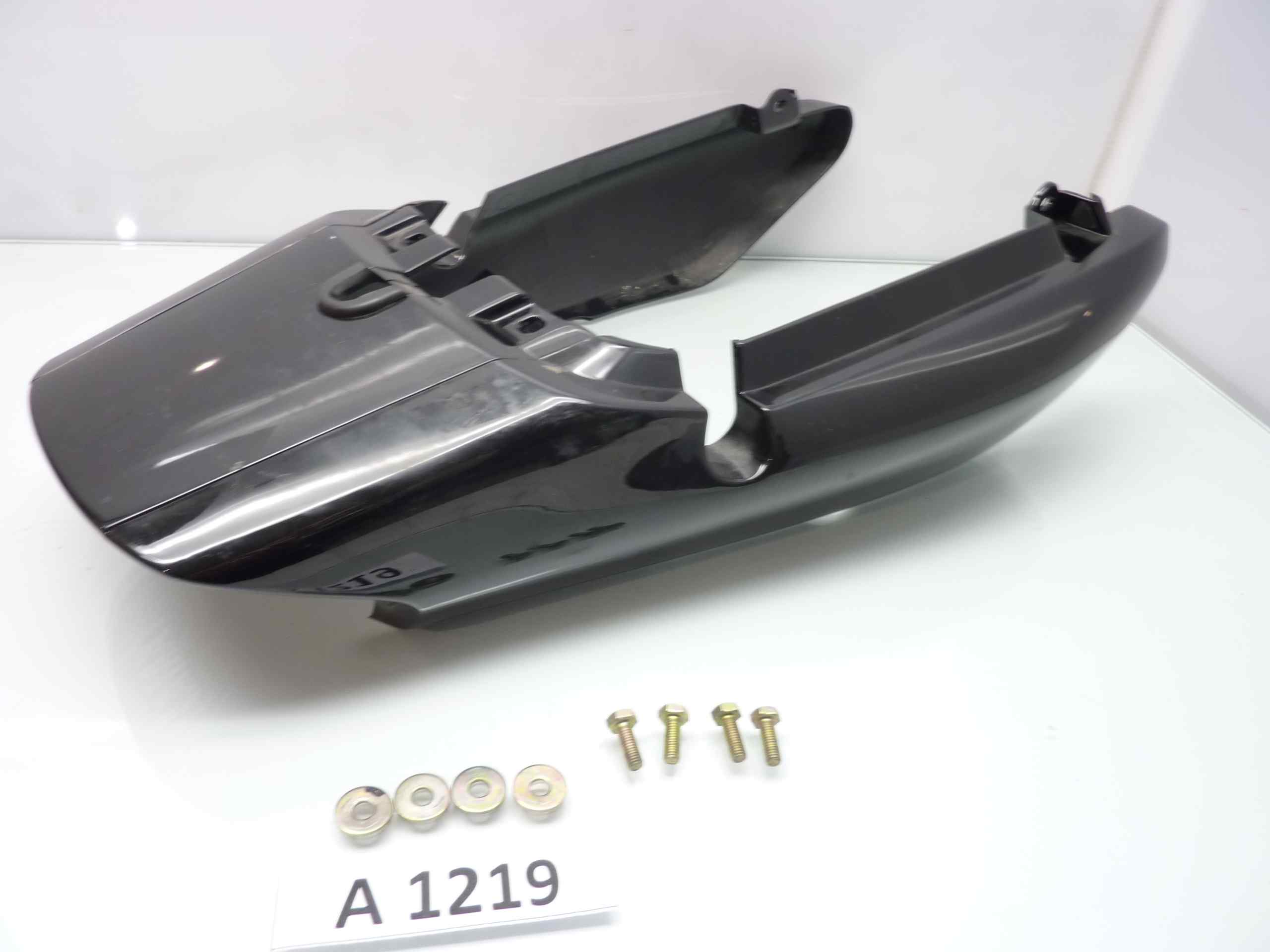Yamaha YBR 125 07-15 carena posteriore e laterale - immagine 2