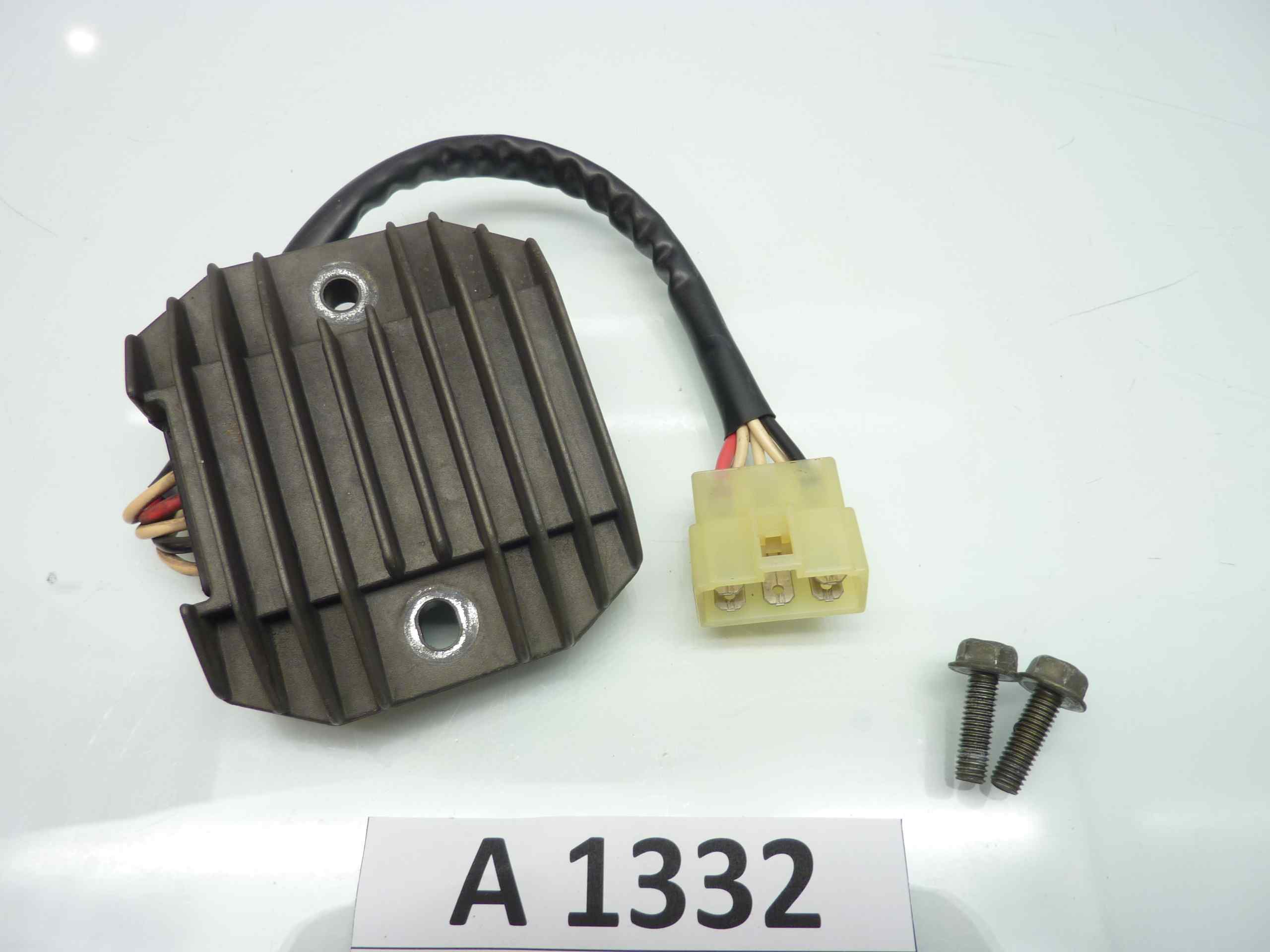 Yamaha FAZER FZ6 600 '01-03 Regolatore tensione SH650C11 G2.9.1