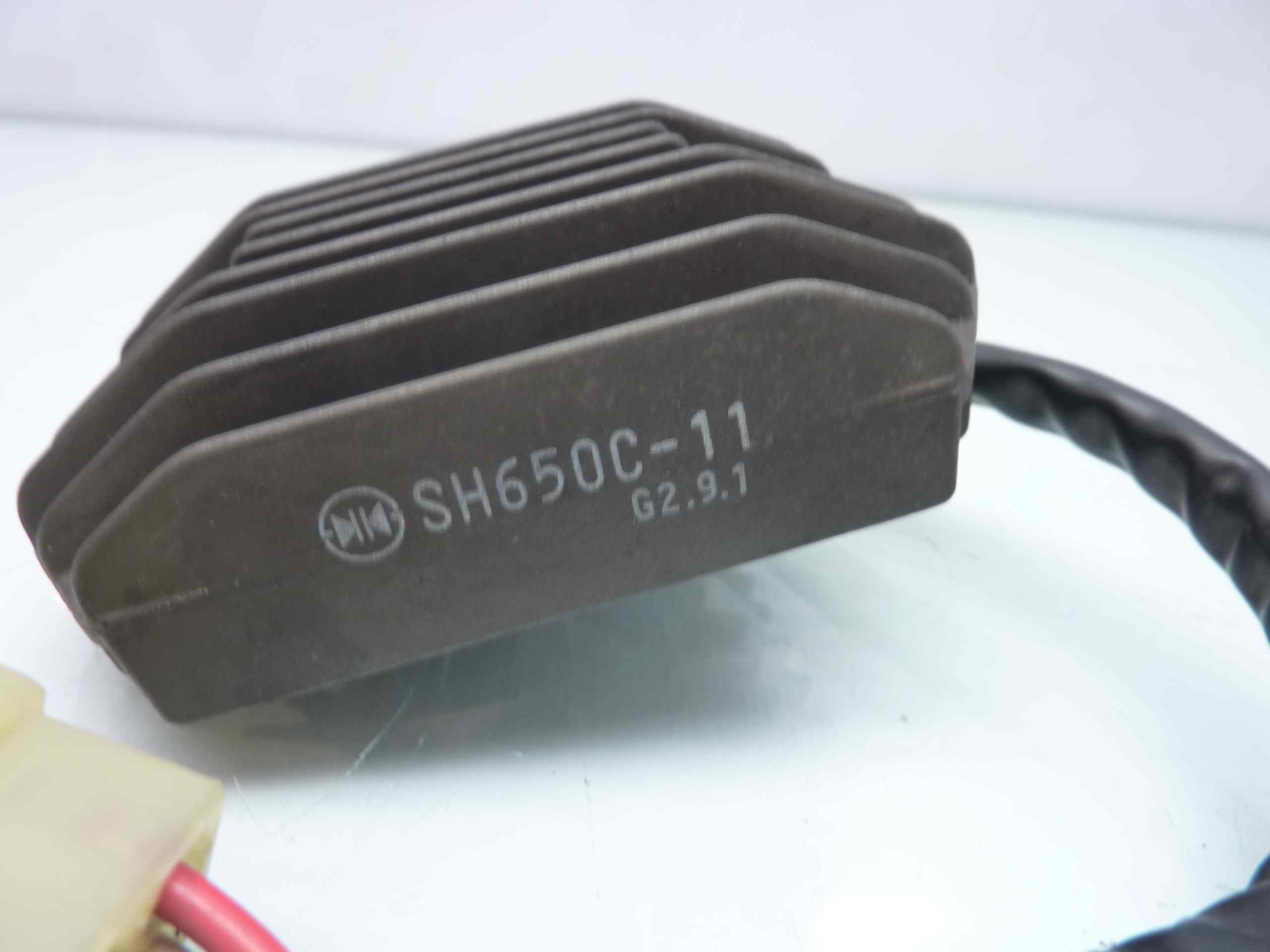 Yamaha FAZER FZ6 600 '01-03 Regolatore tensione SH650C11 G2.9.1 - immagine 2