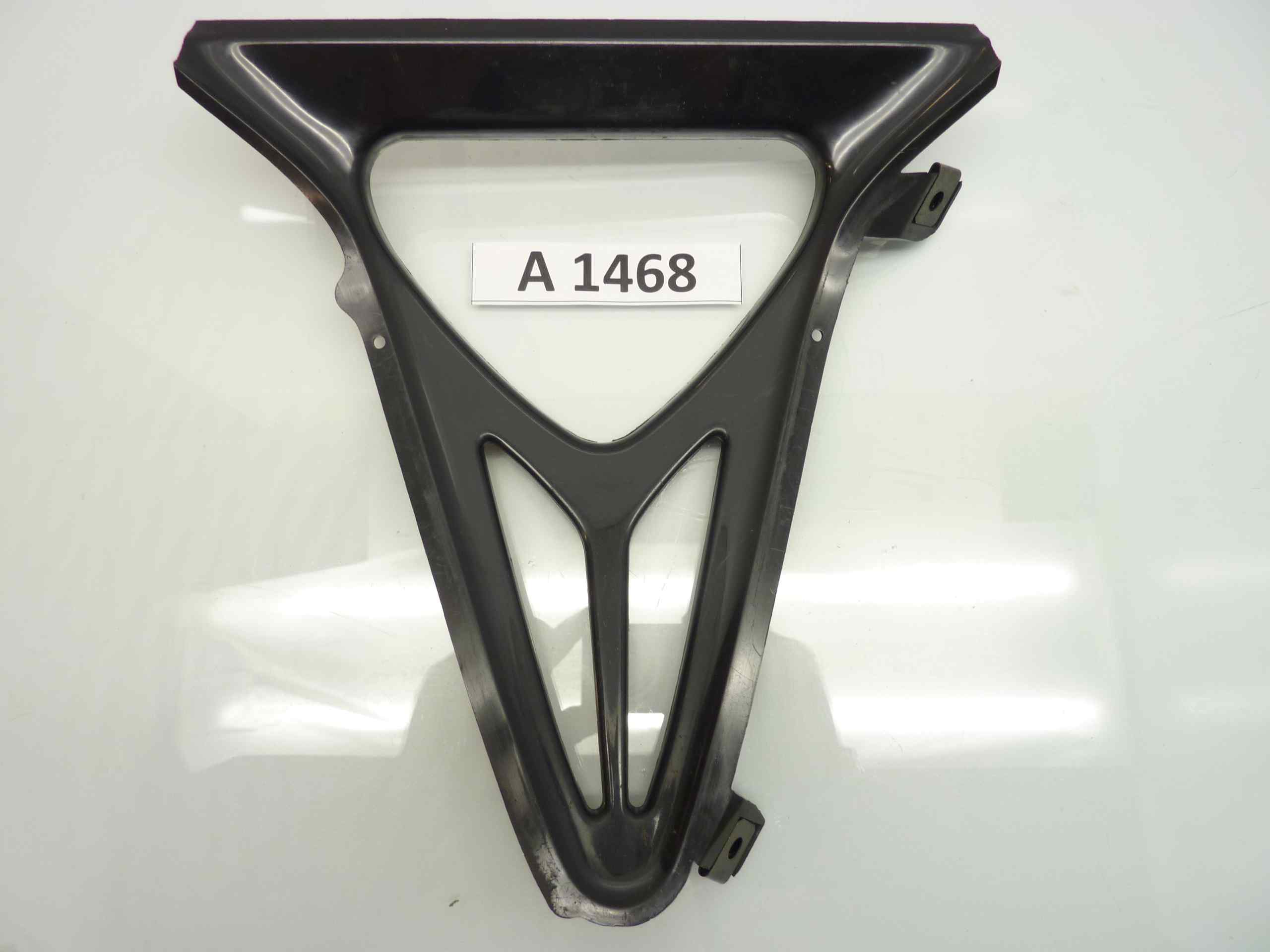 Yamaha YZF 600 R6 99-02 plastica chiusura inferiore carena puntale 5EB2836M00