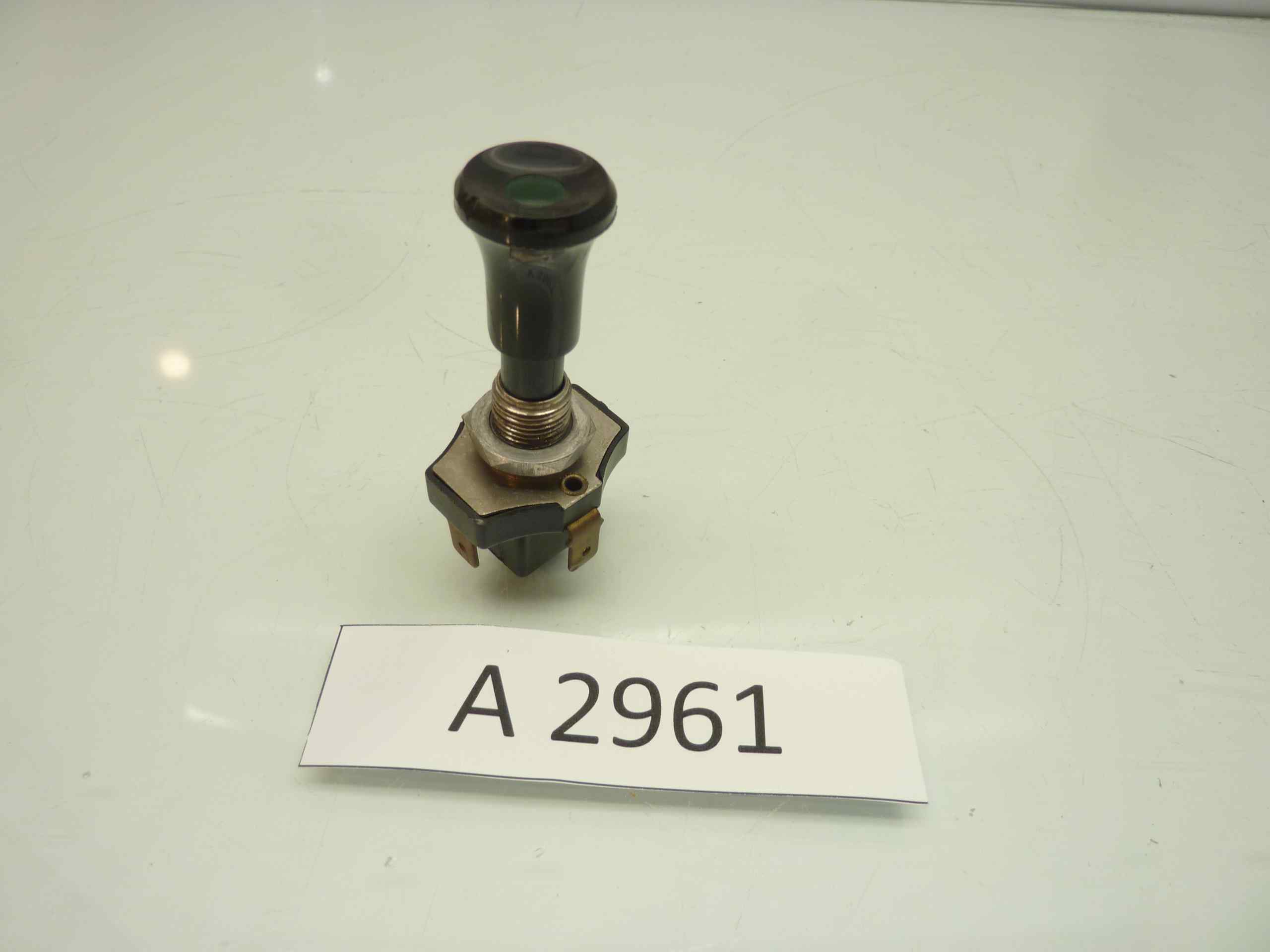 auto epoca pulsante cruscotto tiretto interruttore originale luce verde 3 linee