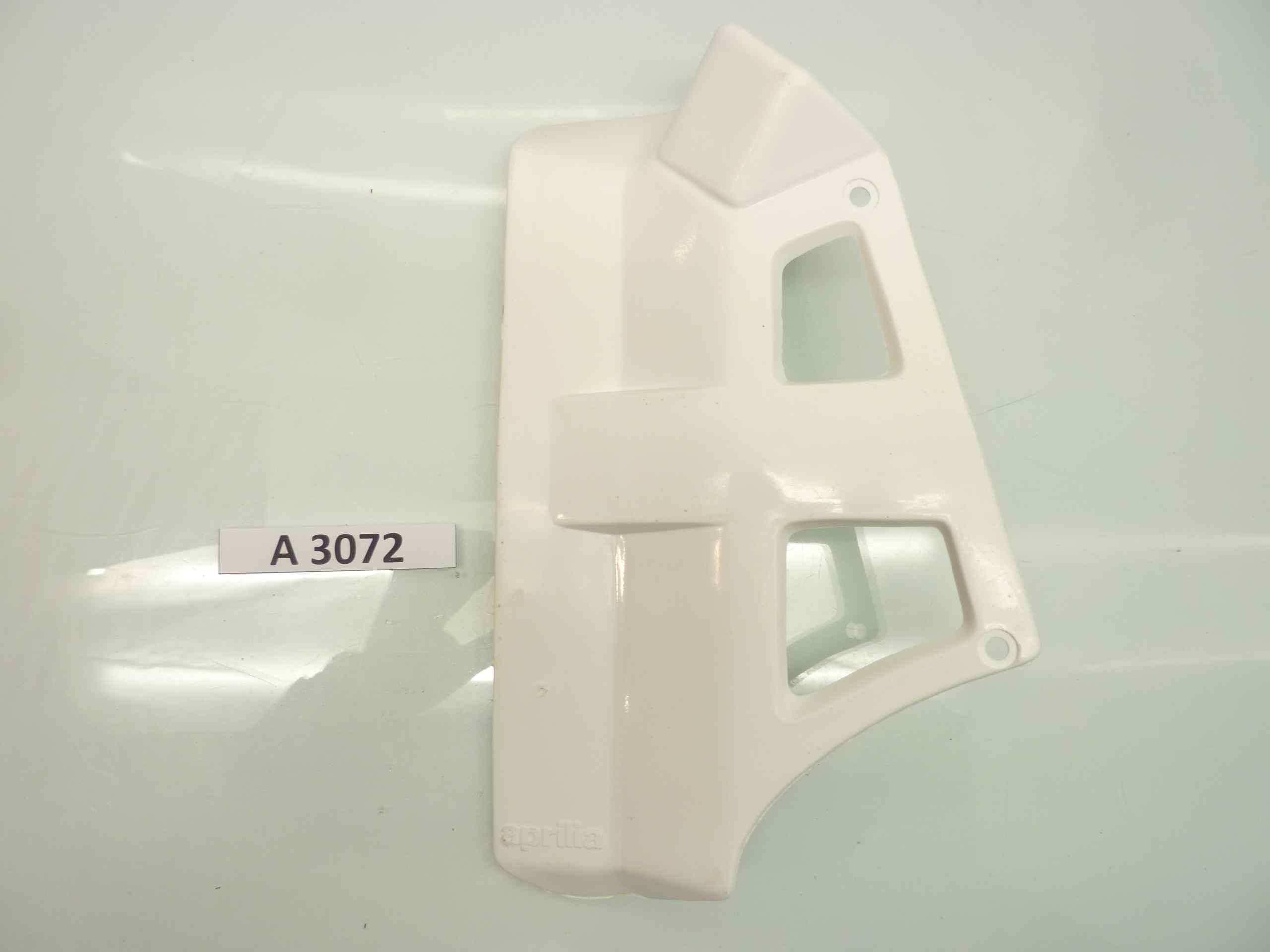 Aprilia ETX 125 84 convogliatore fiancatina sinistro AP8130049