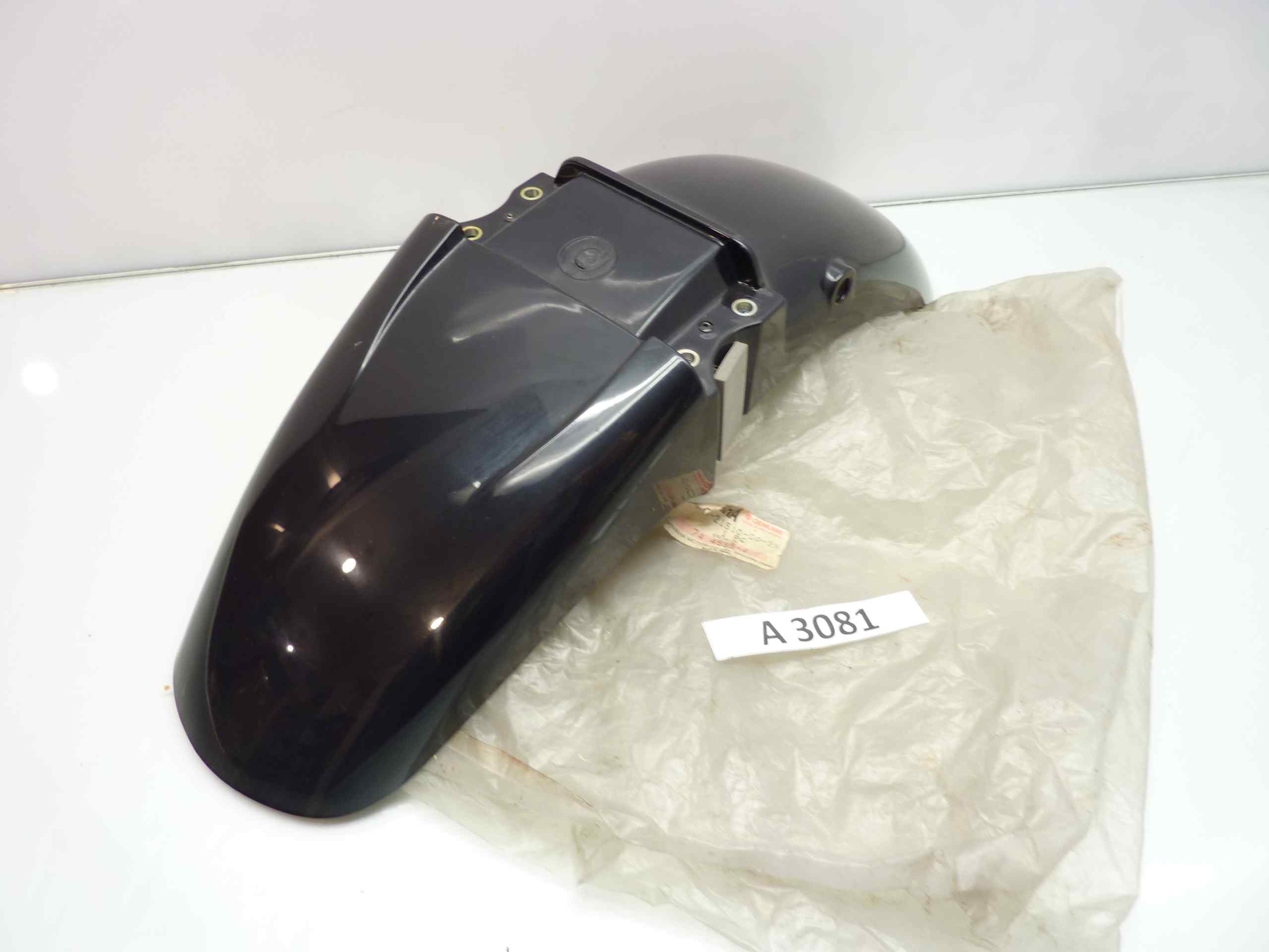 Yamaha FZR 600 89-93 parafango anteriore nero nuovo 3FH21510002X