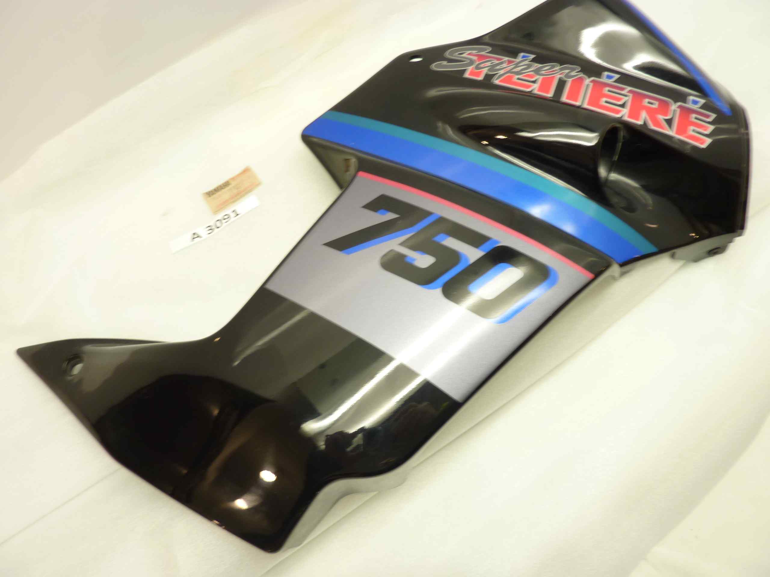 Yamaha Super Tenere XTZ 750 3LD CARENA NUOVA destra nera - immagine 2