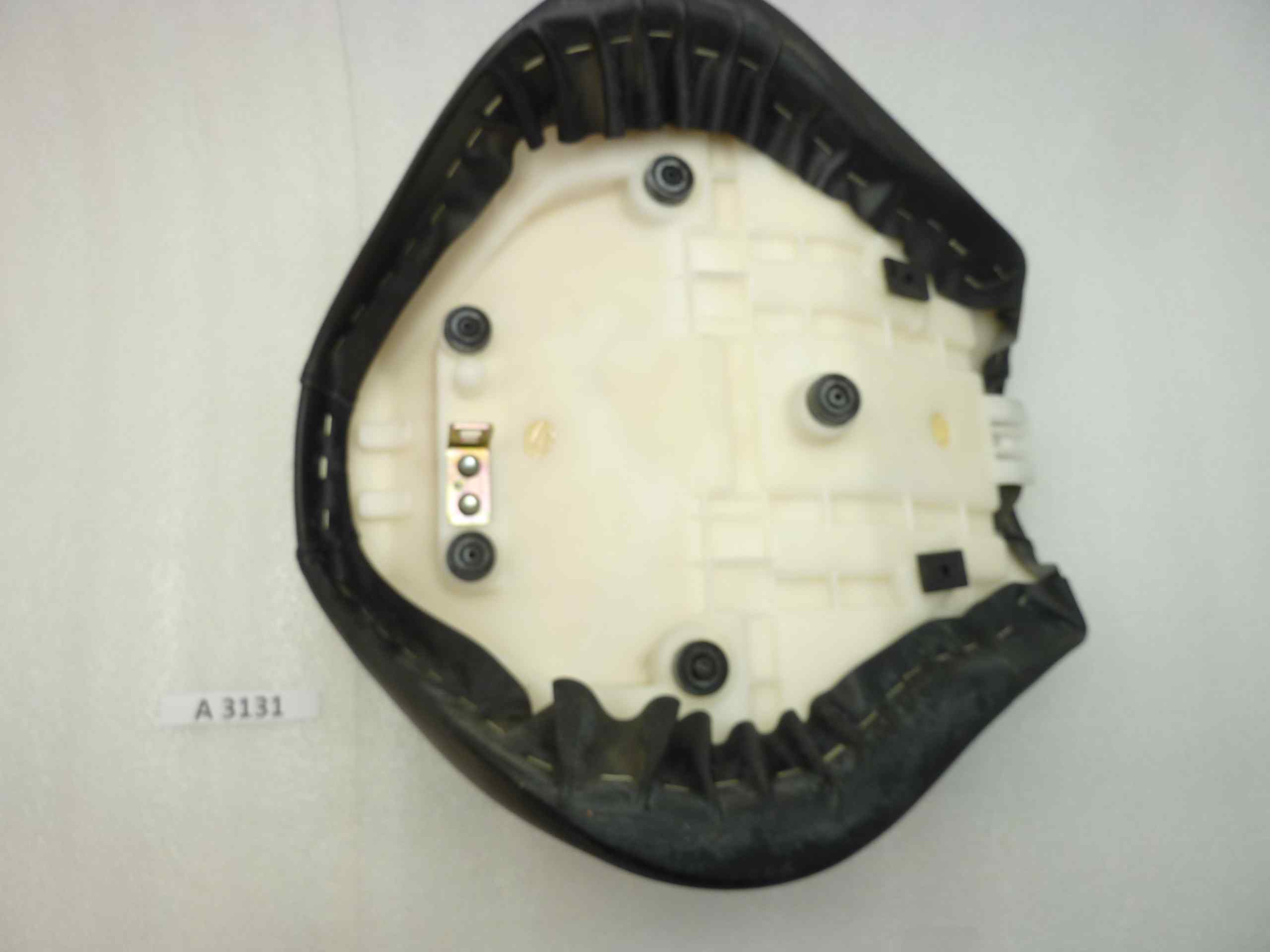 Yamaha XVZ 1300 Royal Star sella 4NK anteriore pilota 4NK00954 - immagine 5