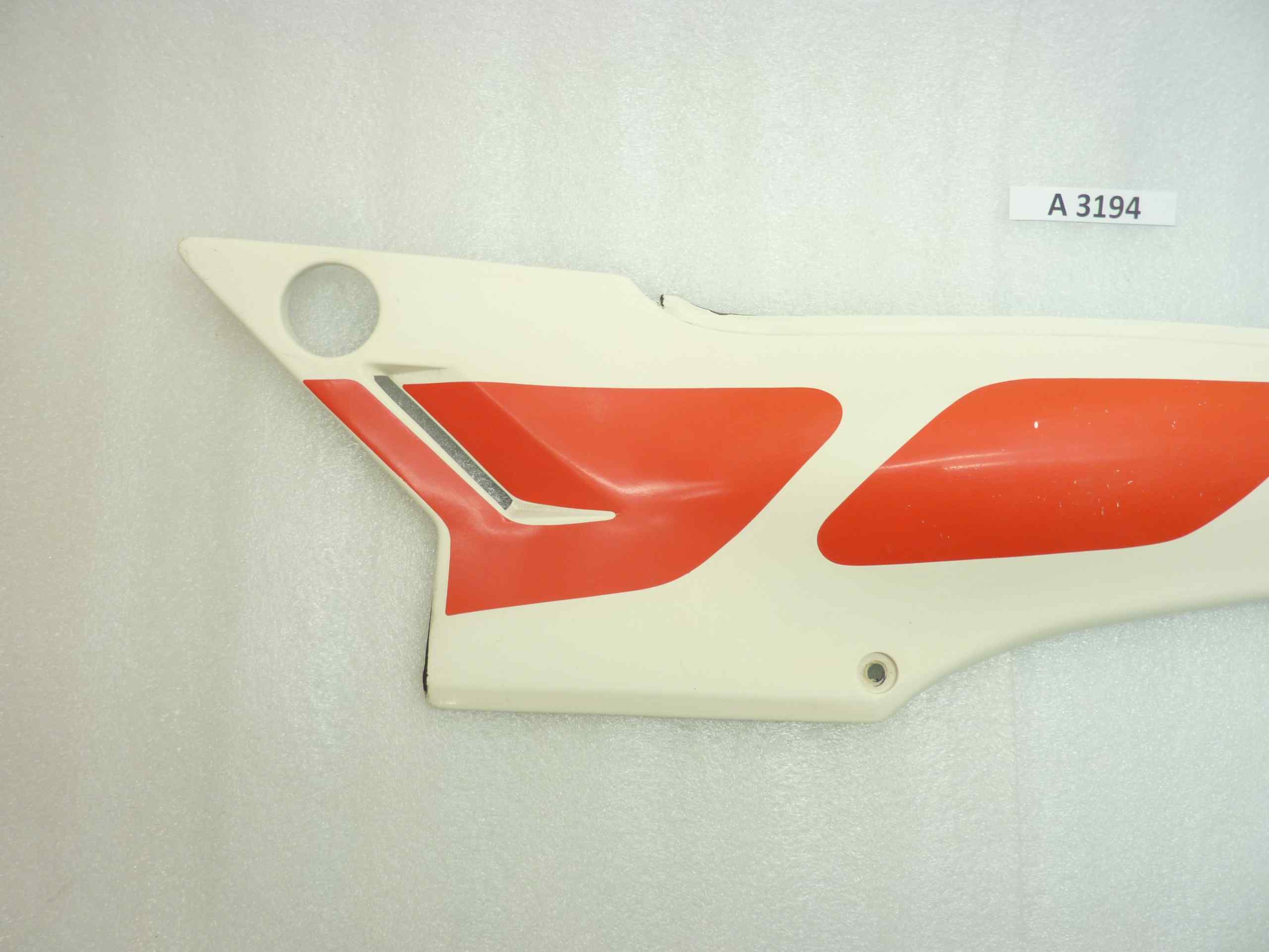 Yamaha TZR 125 87-88 3FN carena laterale sinistra originale Yamaha - immagine 2