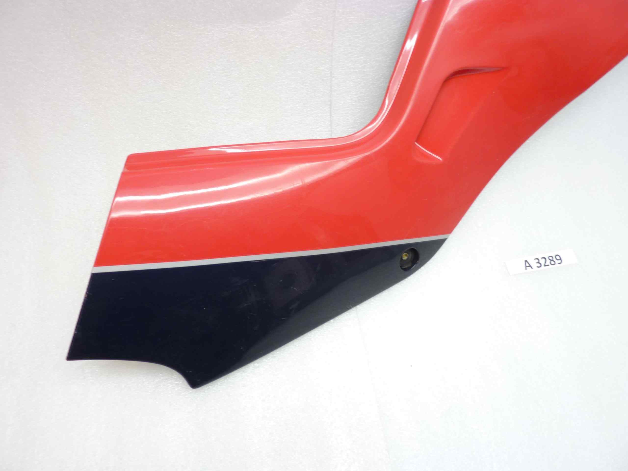 Suzuki GSX 1100 carena laterale destra 4711148B20 - immagine 3