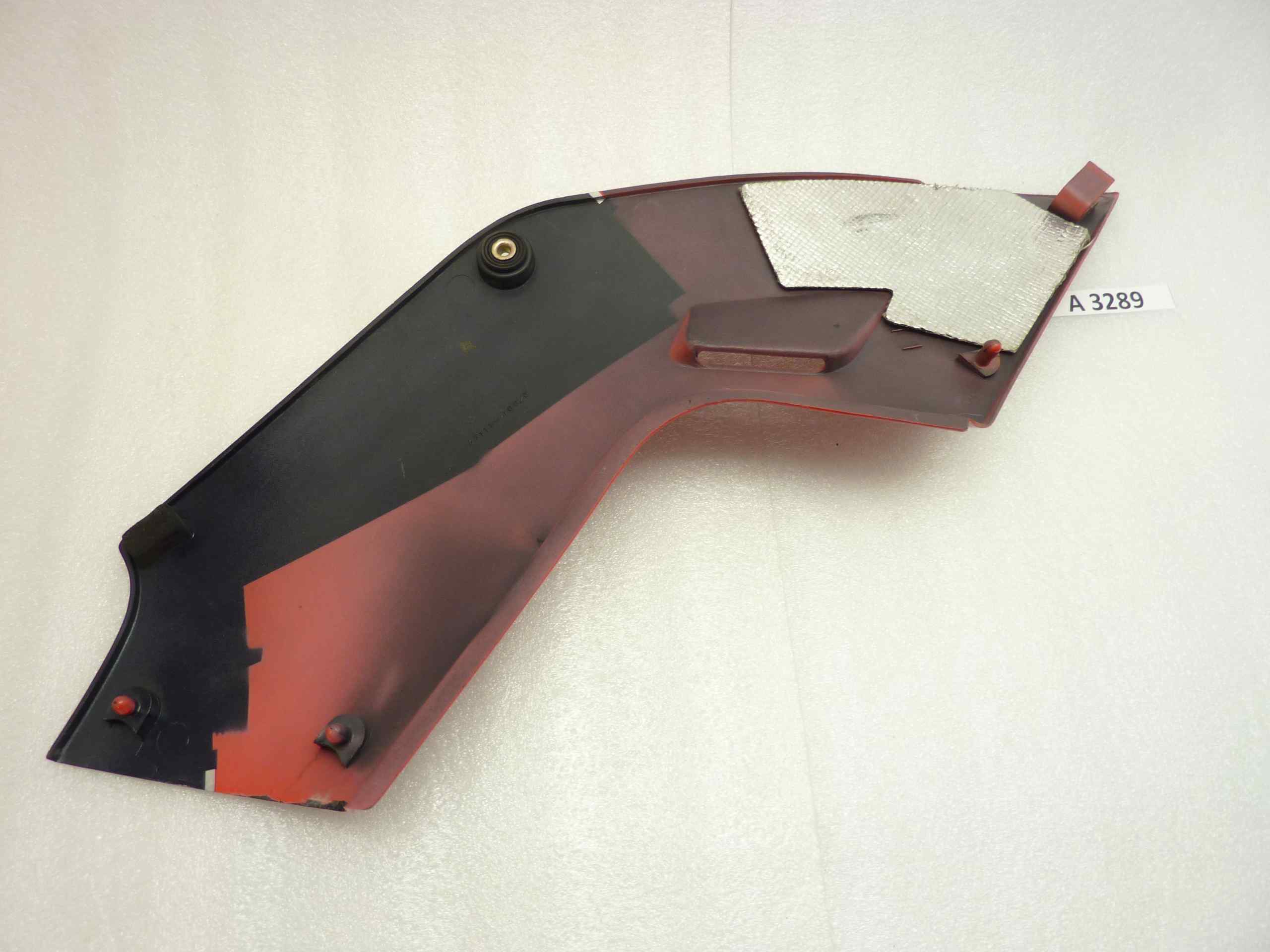 Suzuki GSX 1100 carena laterale destra 4711148B20 - immagine 6