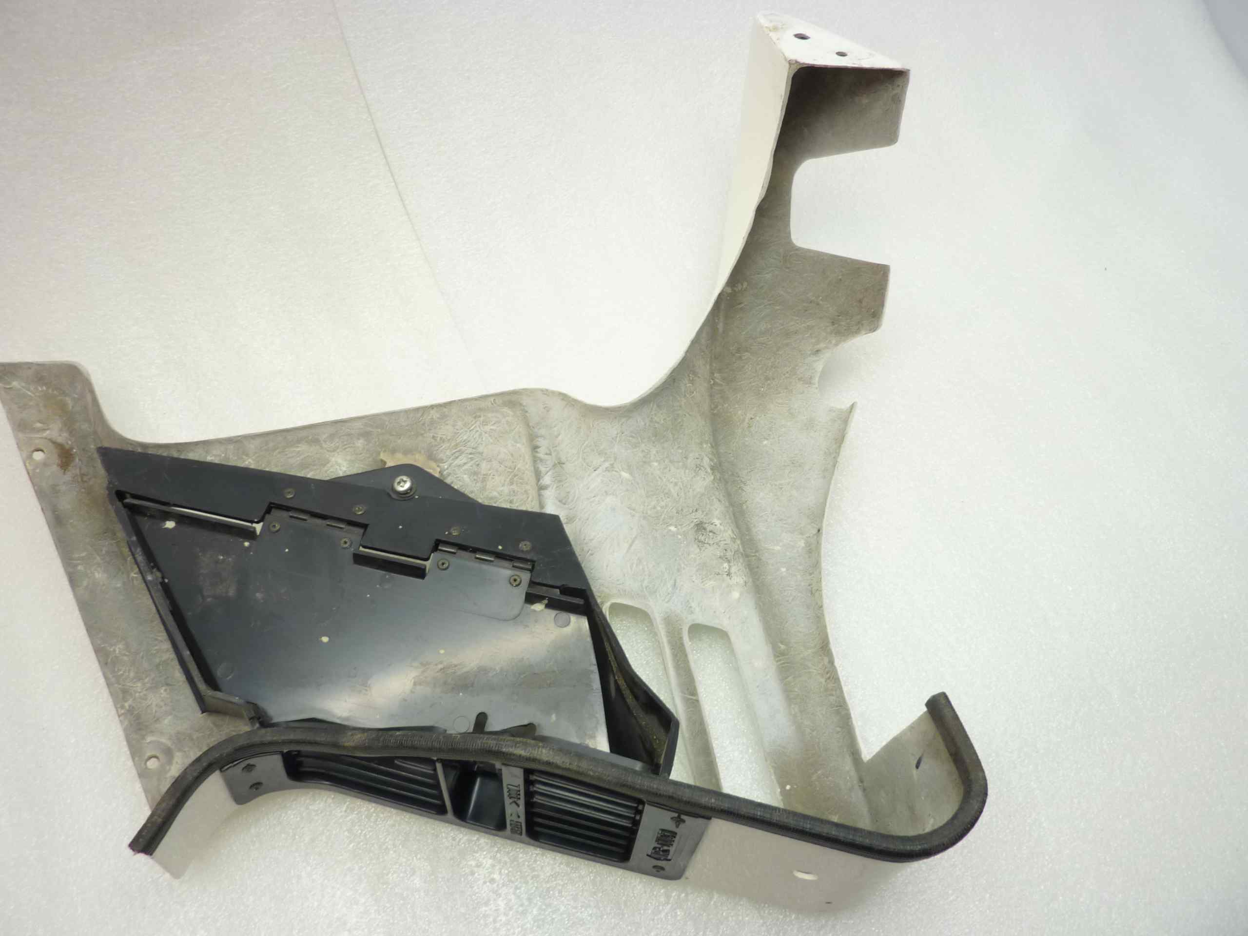 Yamaha XZ 550 S 86 carena anteriore sinistra - immagine 6