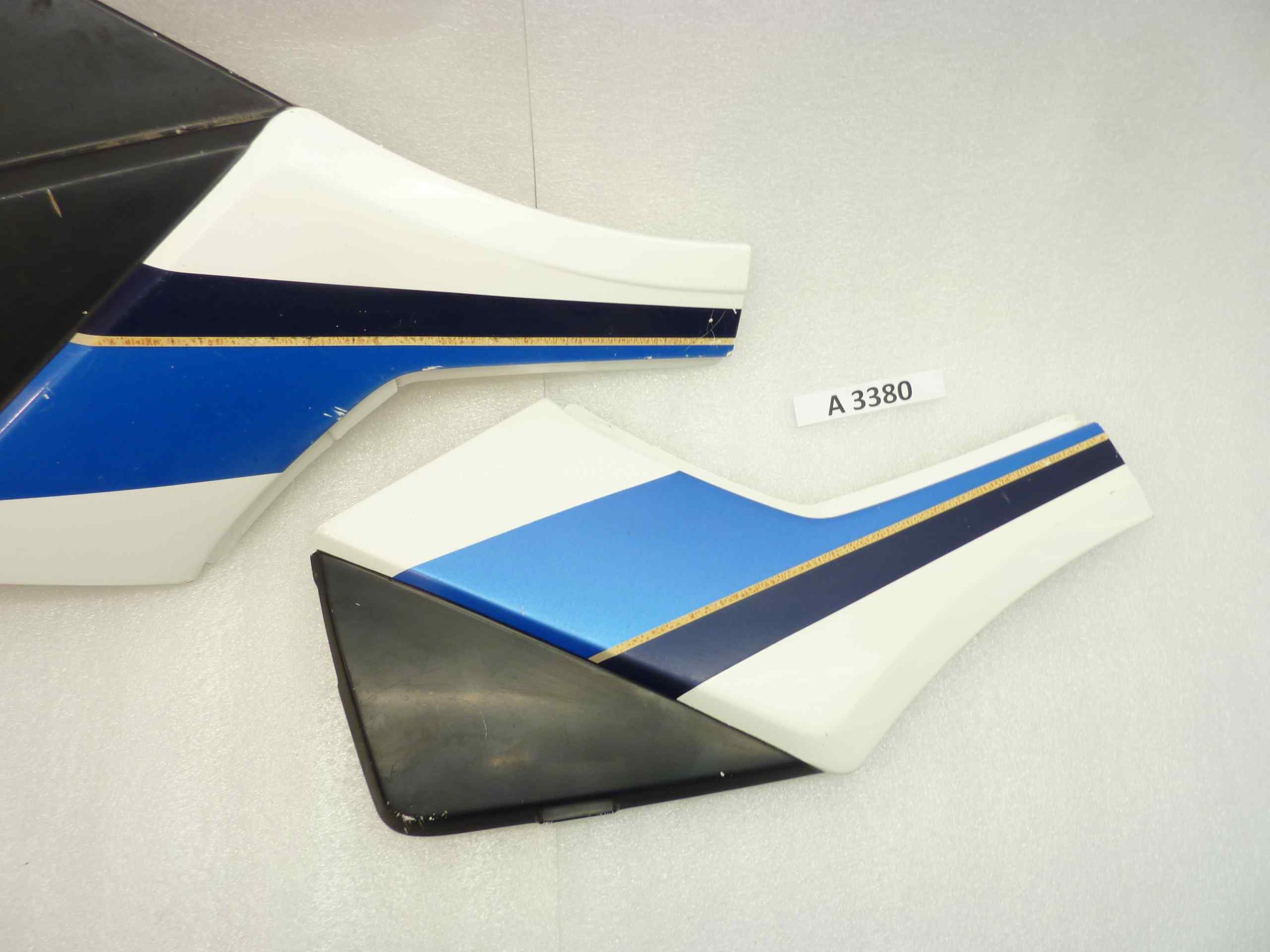 HONDA CBX 750 F2 type BJ83 fiancatine carene 83600MJO0000 83700MJO0000 - immagine 2