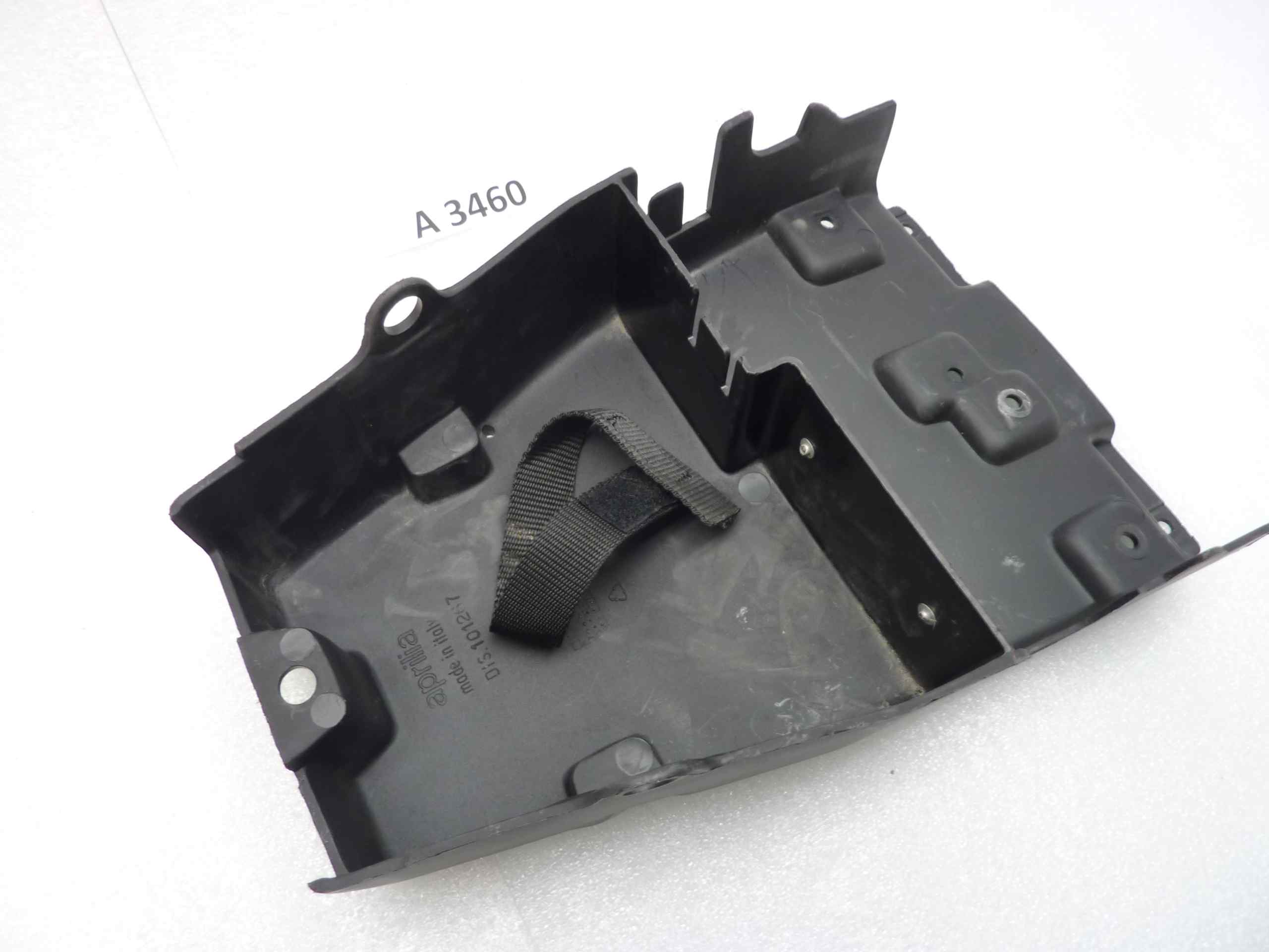Aprilia Pegaso 650 cube 97-00 vano sottosella sottocodone DIS 101267 - immagine 2
