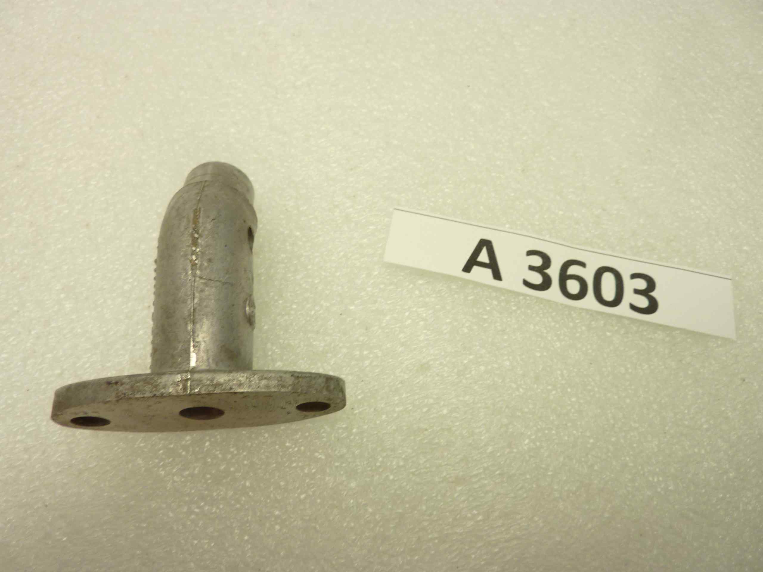 Collettore aspirazione Minarelli diam 7 interasse fori 46mm diam imbocco 18mm - immagine 3