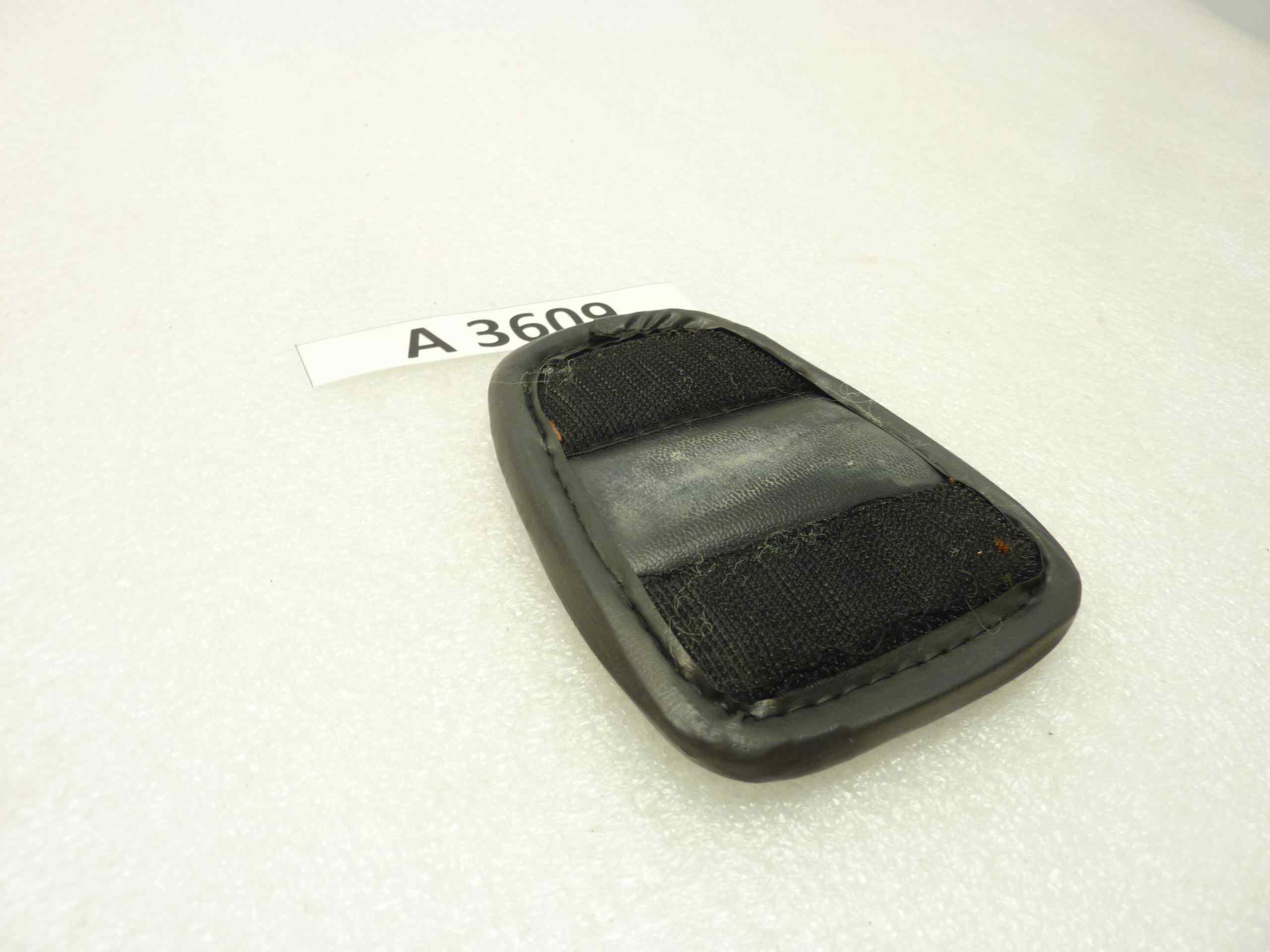 Moto Guzzi coppia protezione ginocchia saponetta 2 pezzi - immagine 3