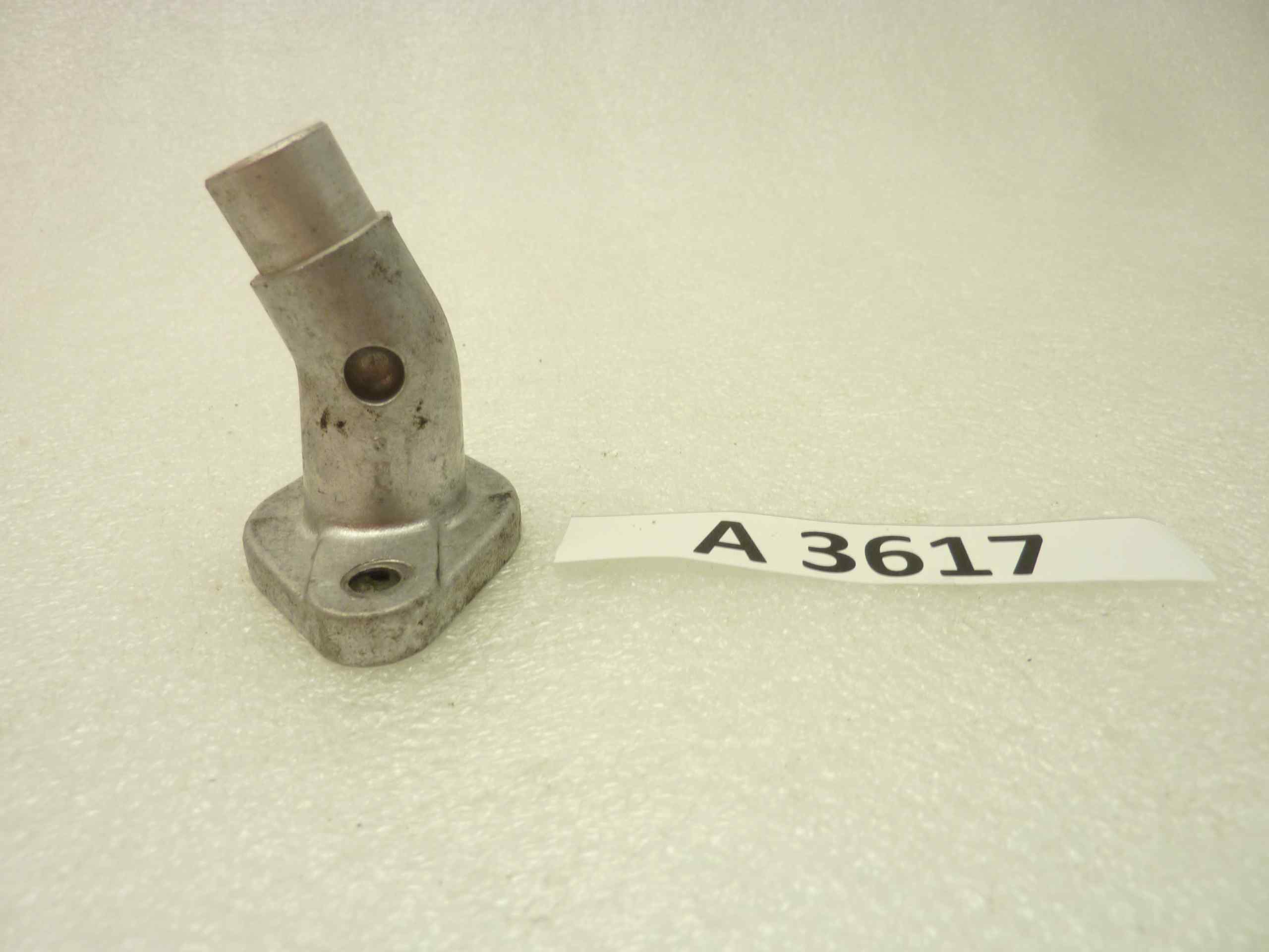 Collettore aspirazione Minarelli interasse fori 50mm diam imbocco 18mm - immagine 4