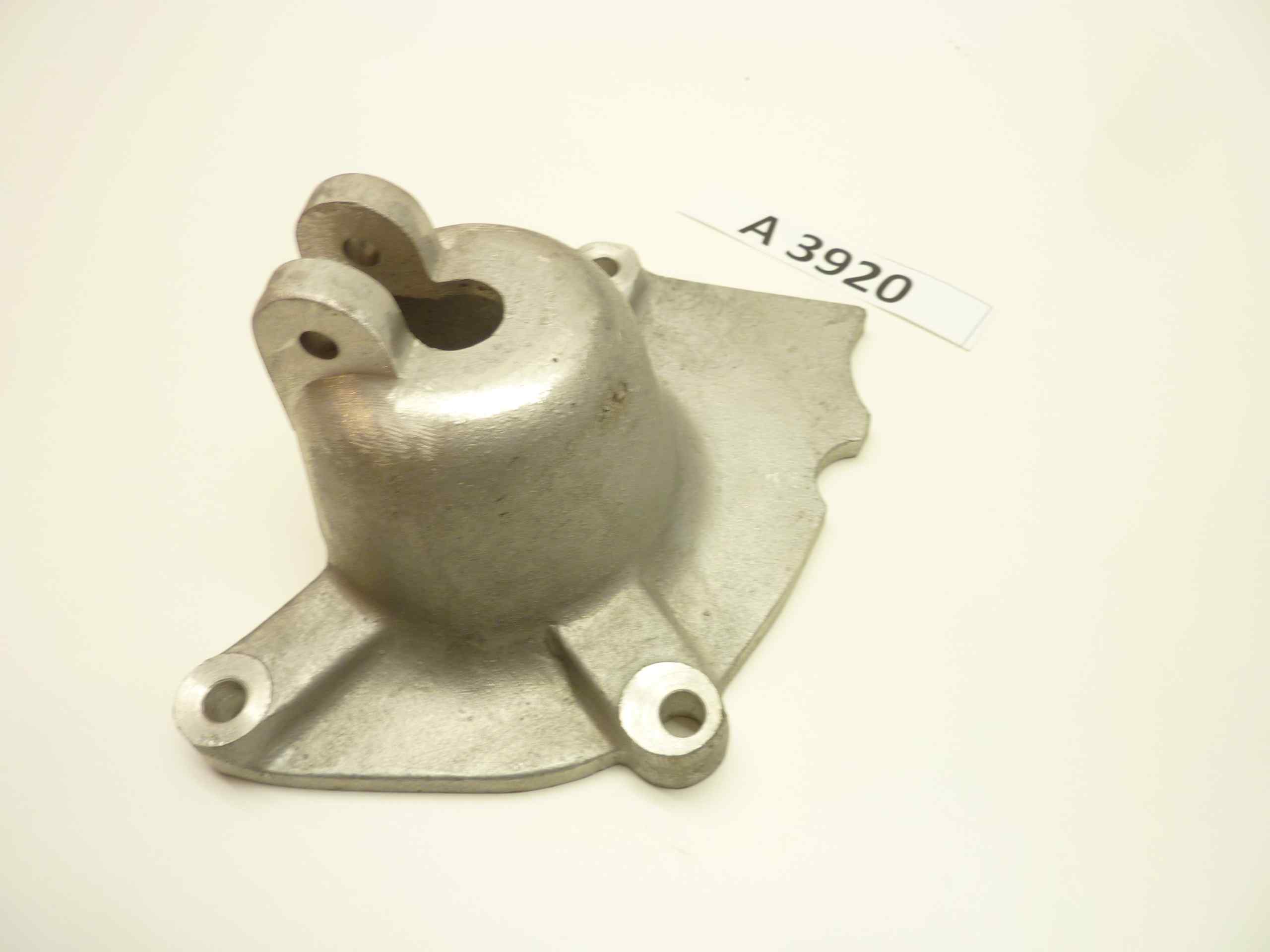 Guzzi Superalce coperchio pignone catena M 9106 - immagine 2