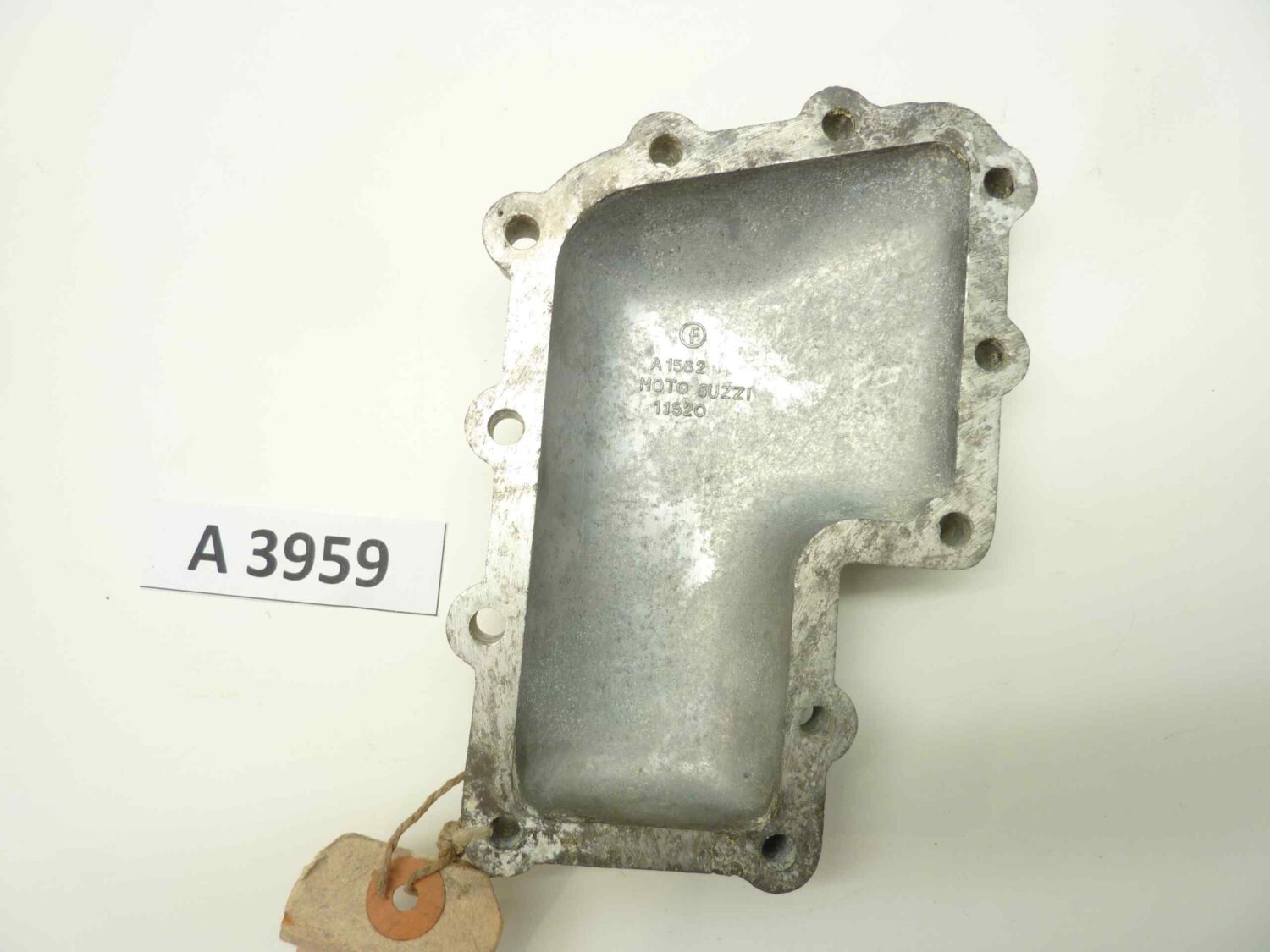 Guzzi Astore Falcone coperchio testa punterie cod 11520 - immagine 3