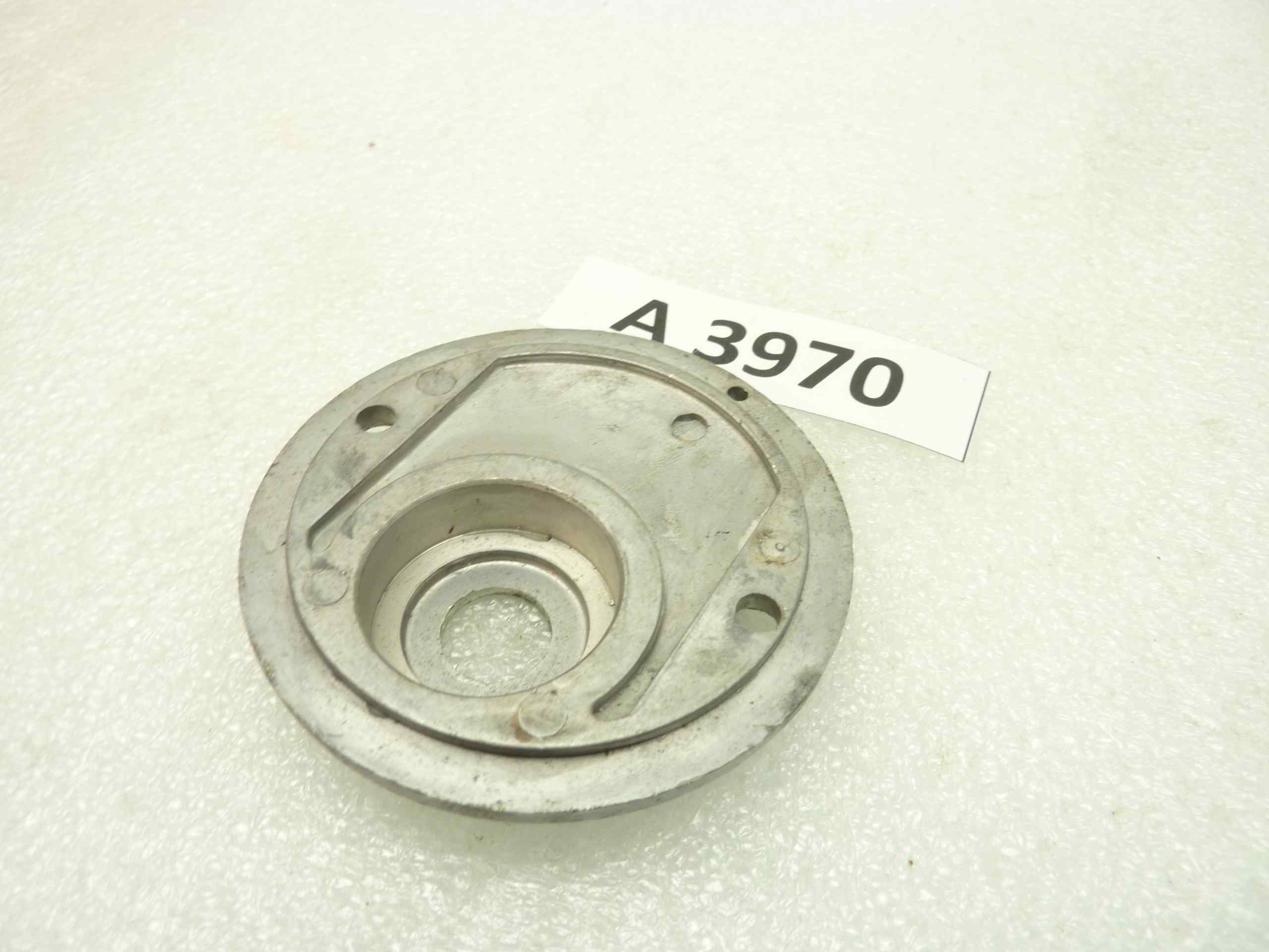 Gilera e vari coperchio motorino avv Magneti Marelli diam est 75,6mm - interasse fori 57 mm - diam foro 13,7 mm - immagine 3
