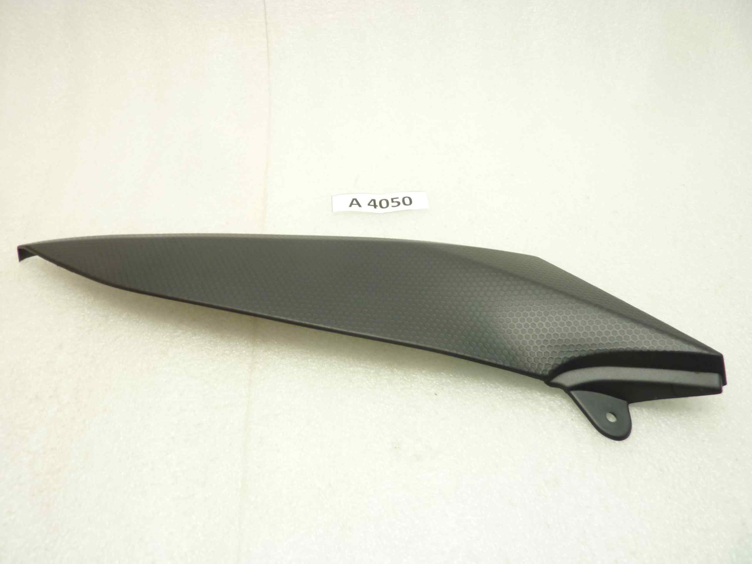 Yamaha YZF R1 1000 04-06 carena plastica lato serbatoio destra - immagine 3