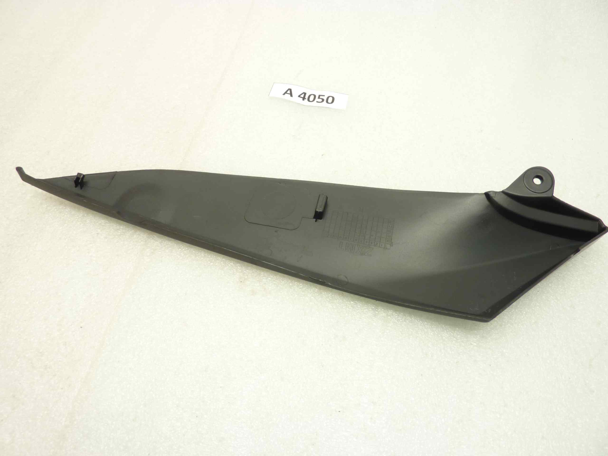 Yamaha YZF R1 1000 04-06 carena plastica lato serbatoio destra - immagine 4
