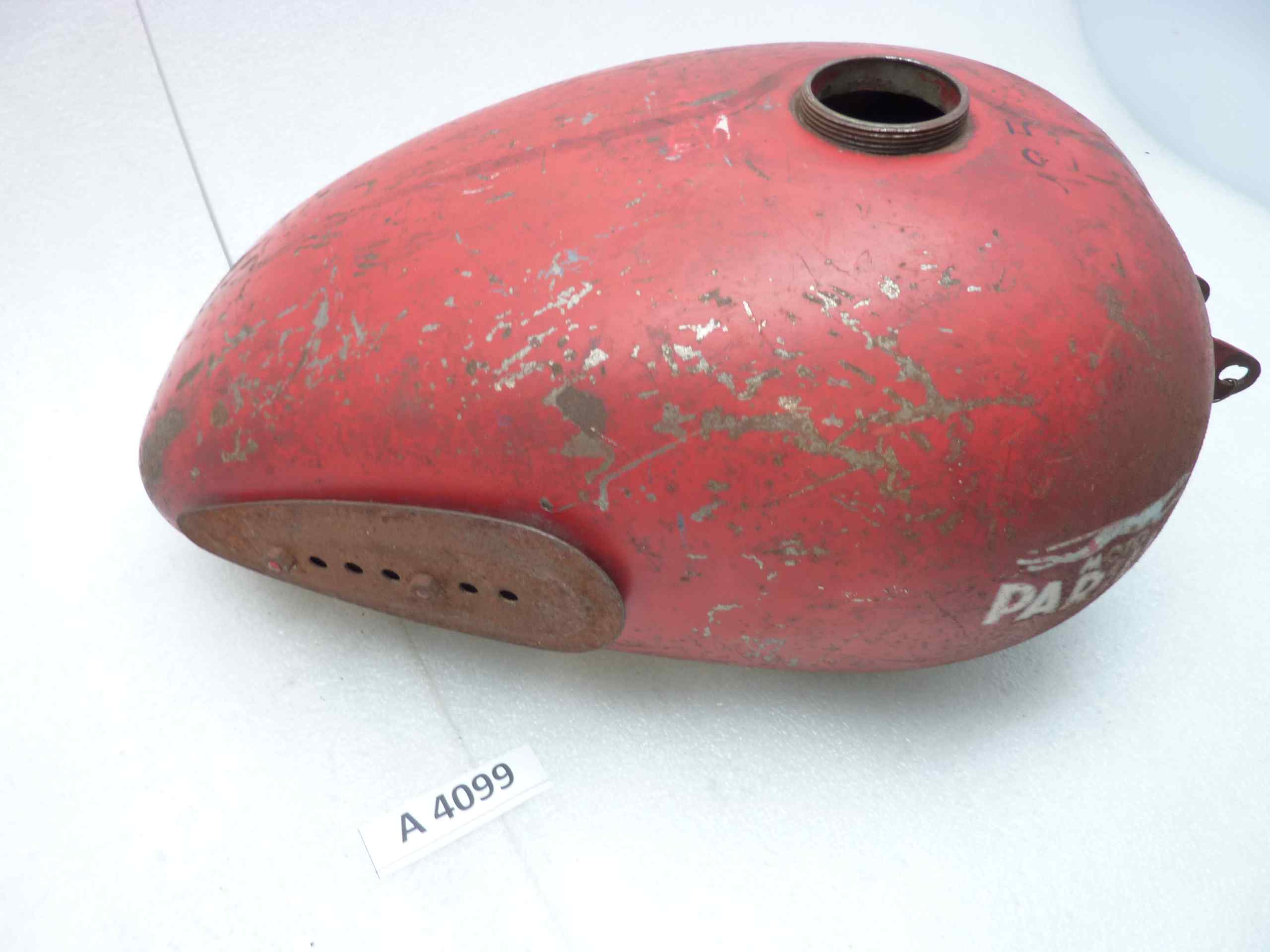 Parilla 125 serbatoio benzina carburante - immagine 2