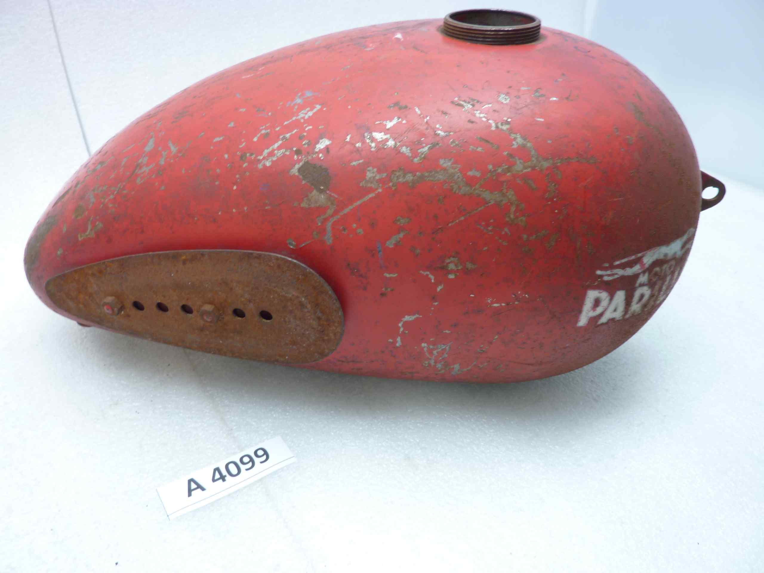 Parilla 125 serbatoio benzina carburante - immagine 4