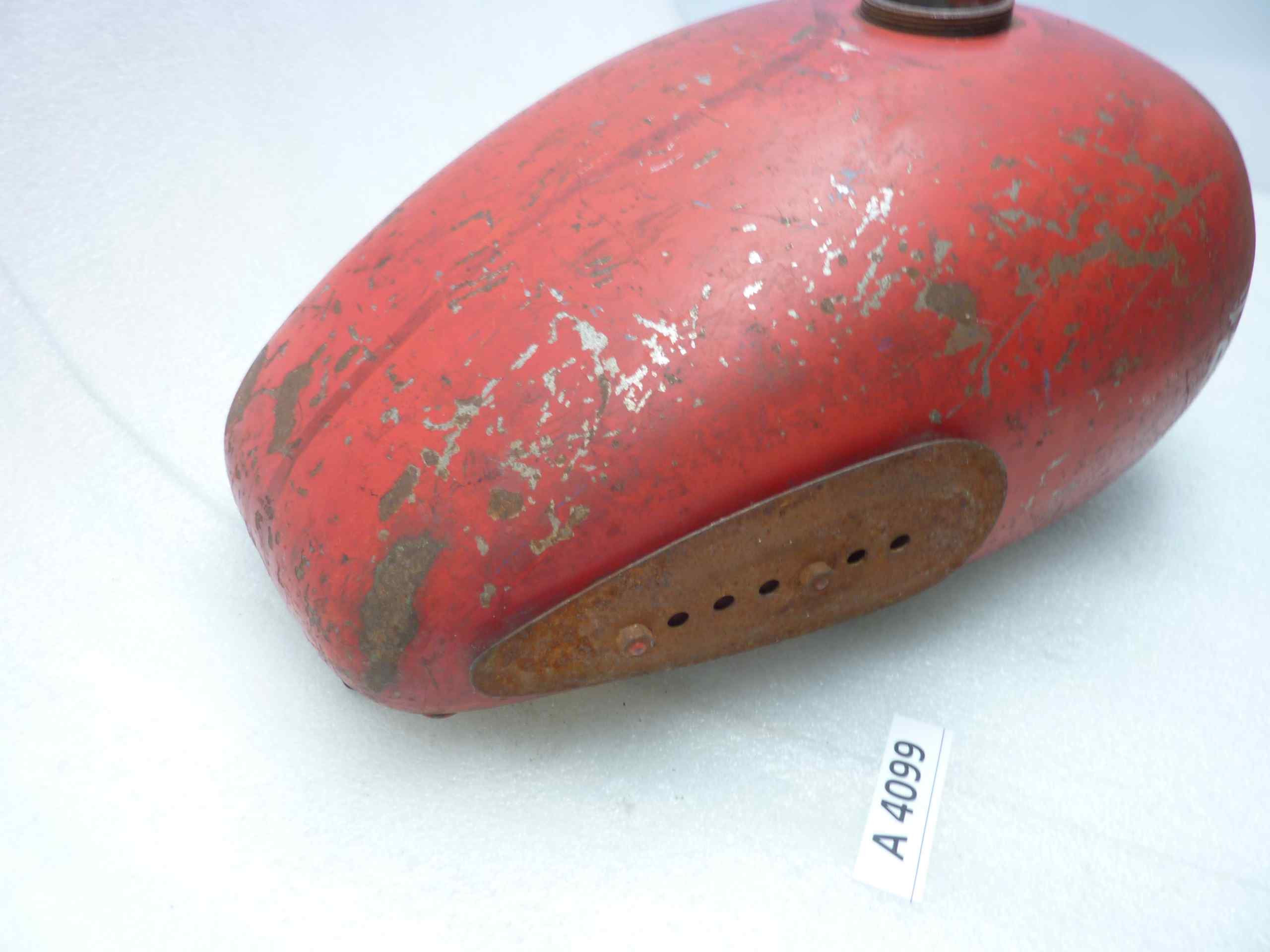 Parilla 125 serbatoio benzina carburante - immagine 5