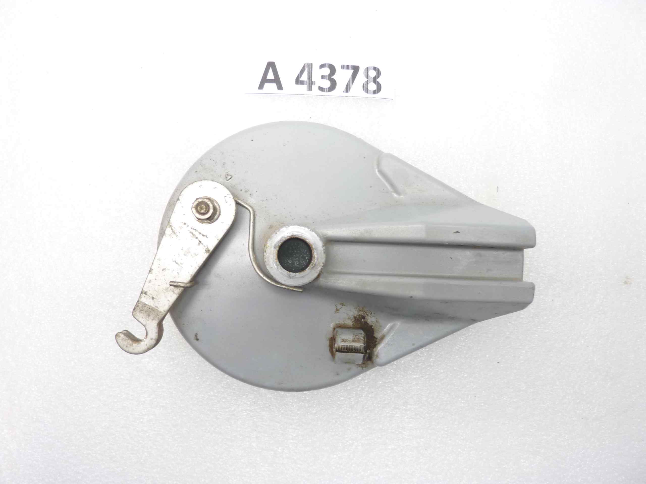 Aprilia Red Rose 50 America 90 mozzo freno ruota posteriore piatto porta ceppi AP8225170