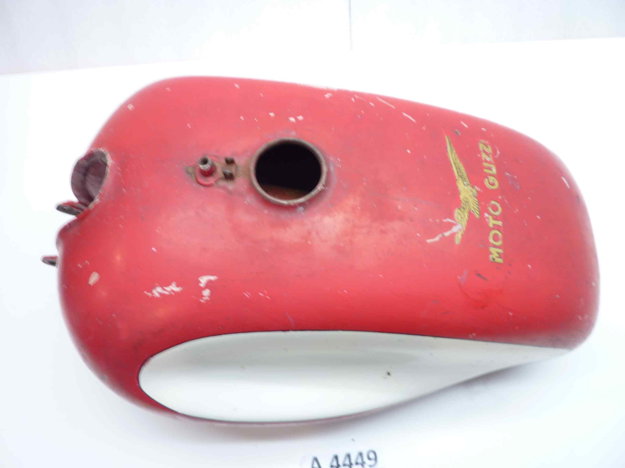 Moto Guzzi serbatoio benzina carburante moto epoca dim in descrizione - immagine 2