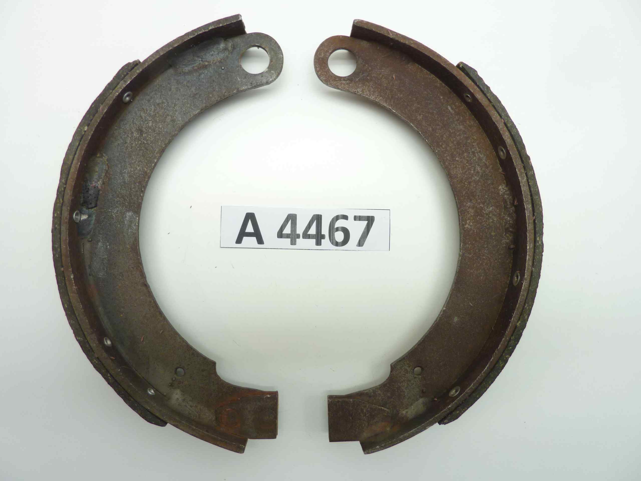 Guzzi Alce Superalce GT 20 coppia ganasce freno posteriori cod T9314 nuove fondo di magazzino