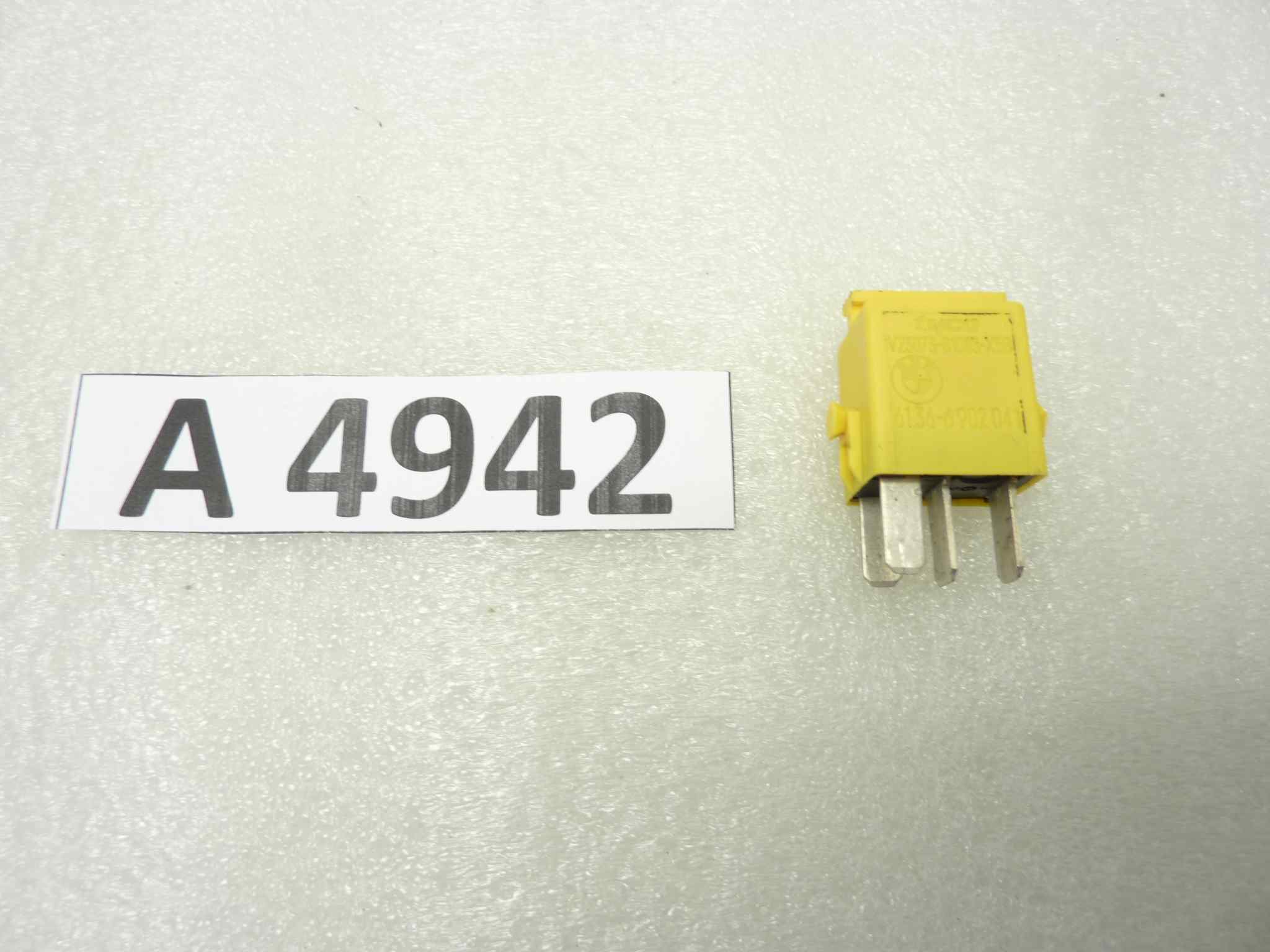BMW F650 CS SCARVER Relè tyco 61366902041
