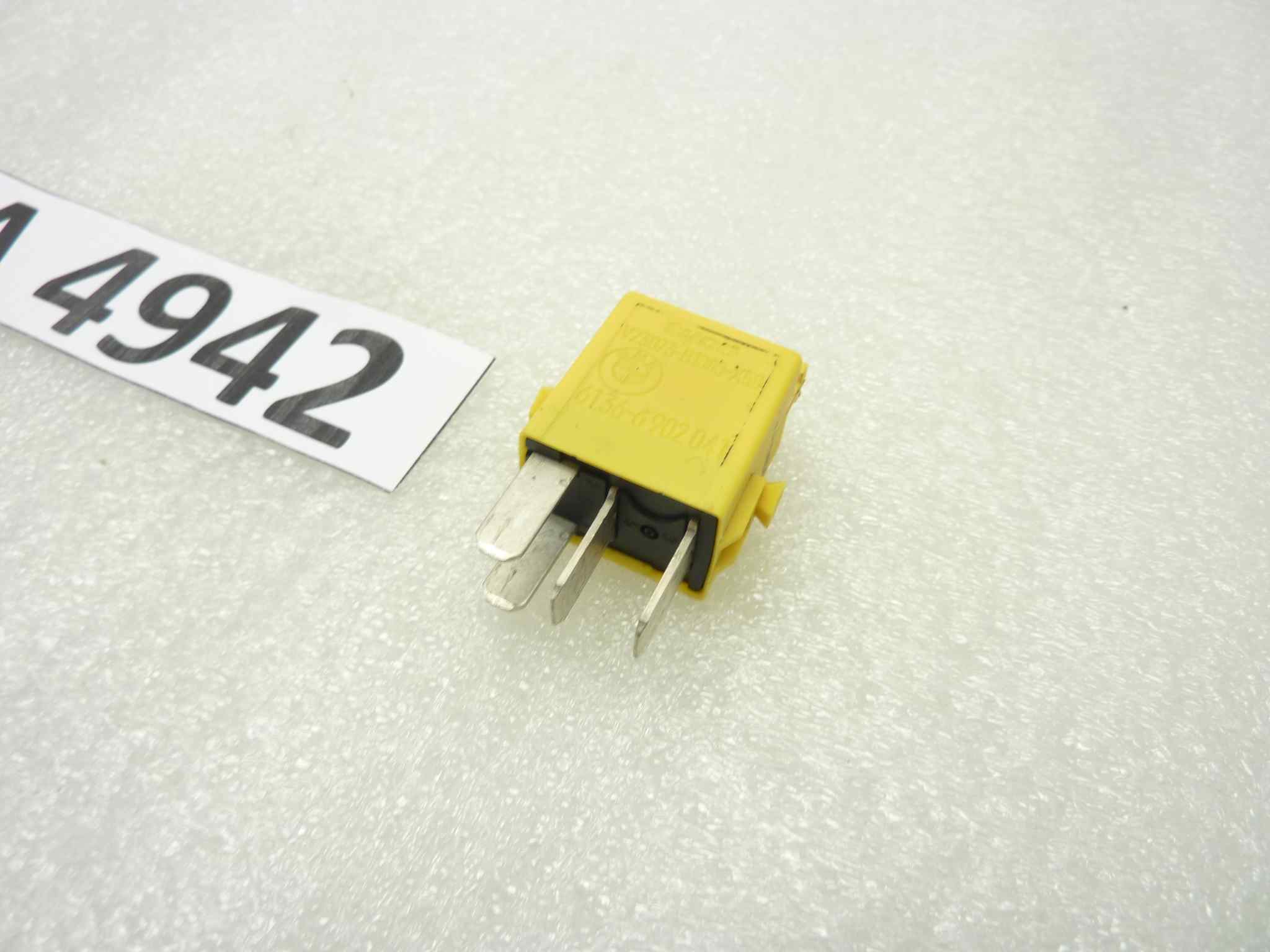 BMW F650 CS SCARVER Relè tyco 61366902041 - immagine 2