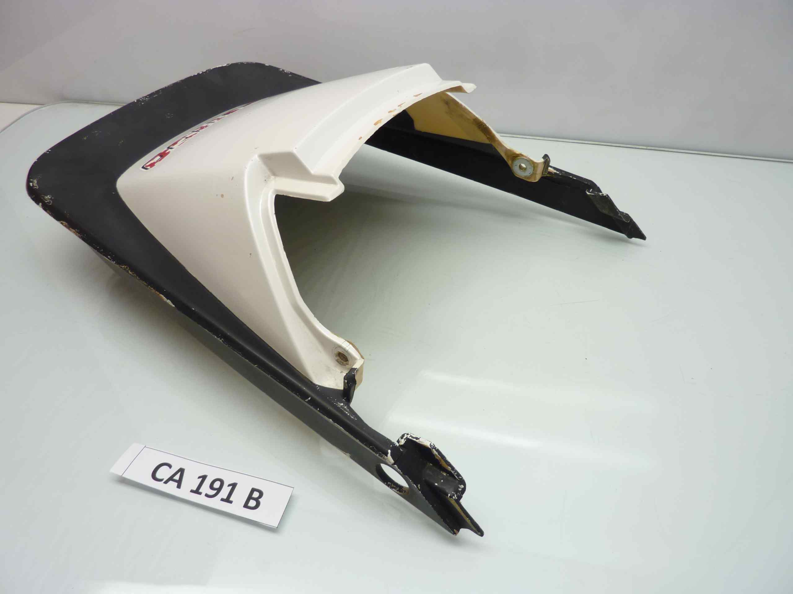 Yamaha FJ 1100 84 carena posteriore codino - immagine 2