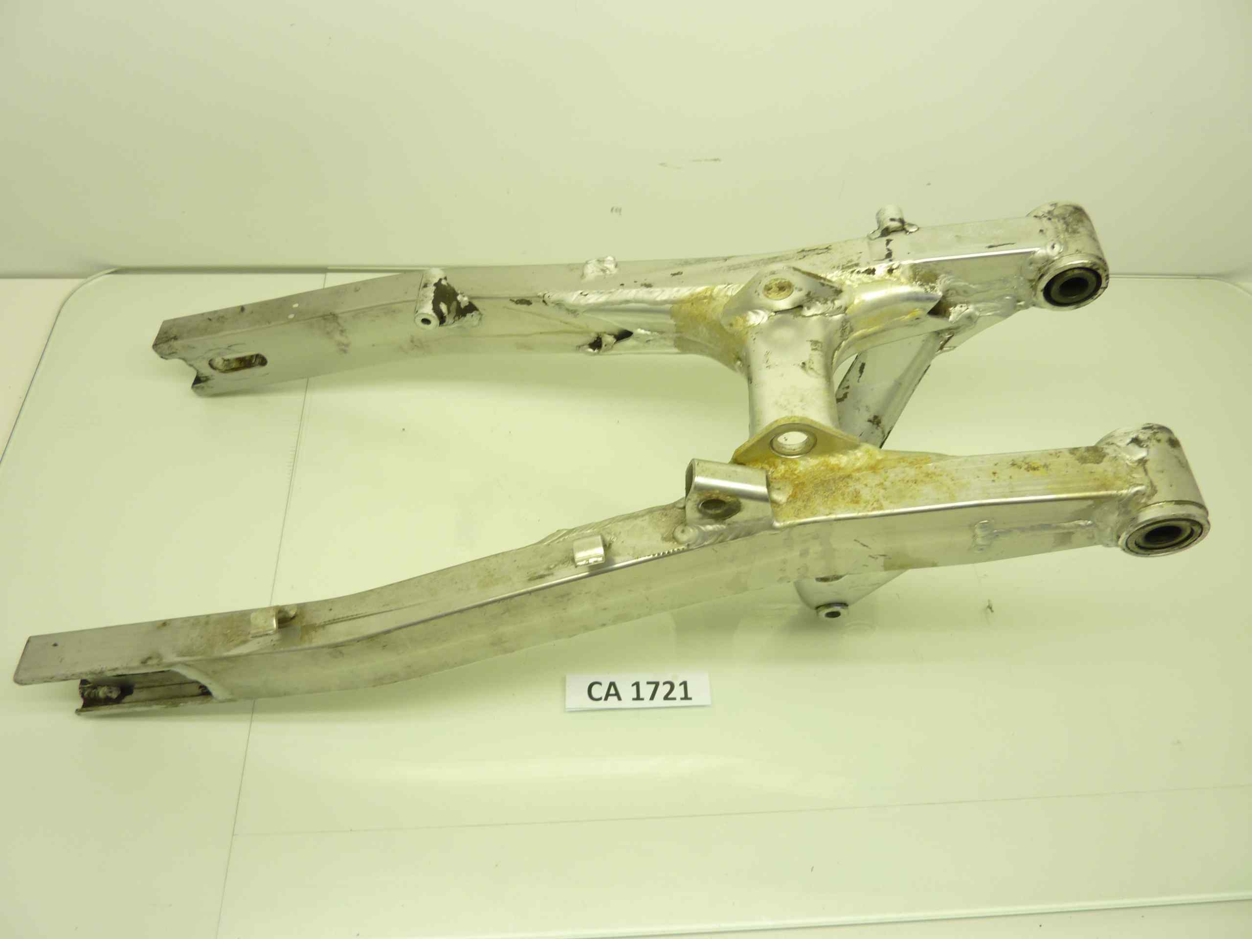 SUZUKI GSX 750 ES 84 GR72A forcellone posteriore - immagine 5
