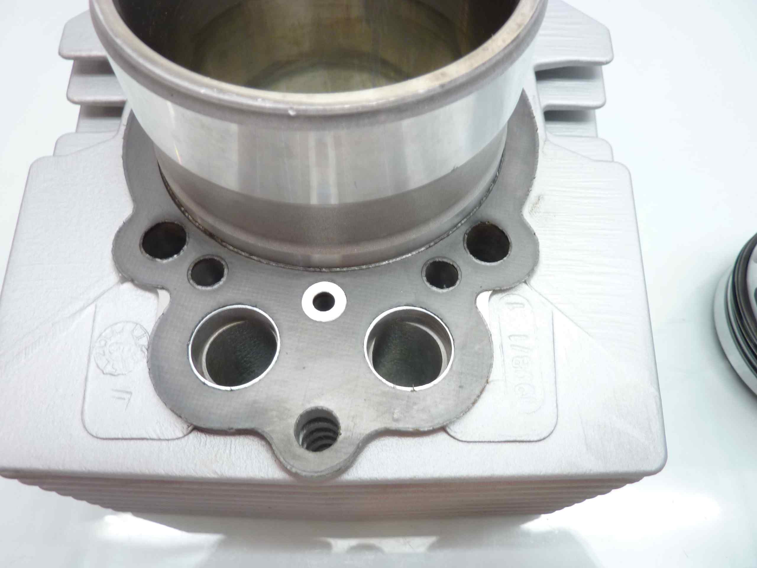 Guzzi V7 I 1serie cilindro e pistone DIAM CILINDRO MM 79,7 - immagine 8