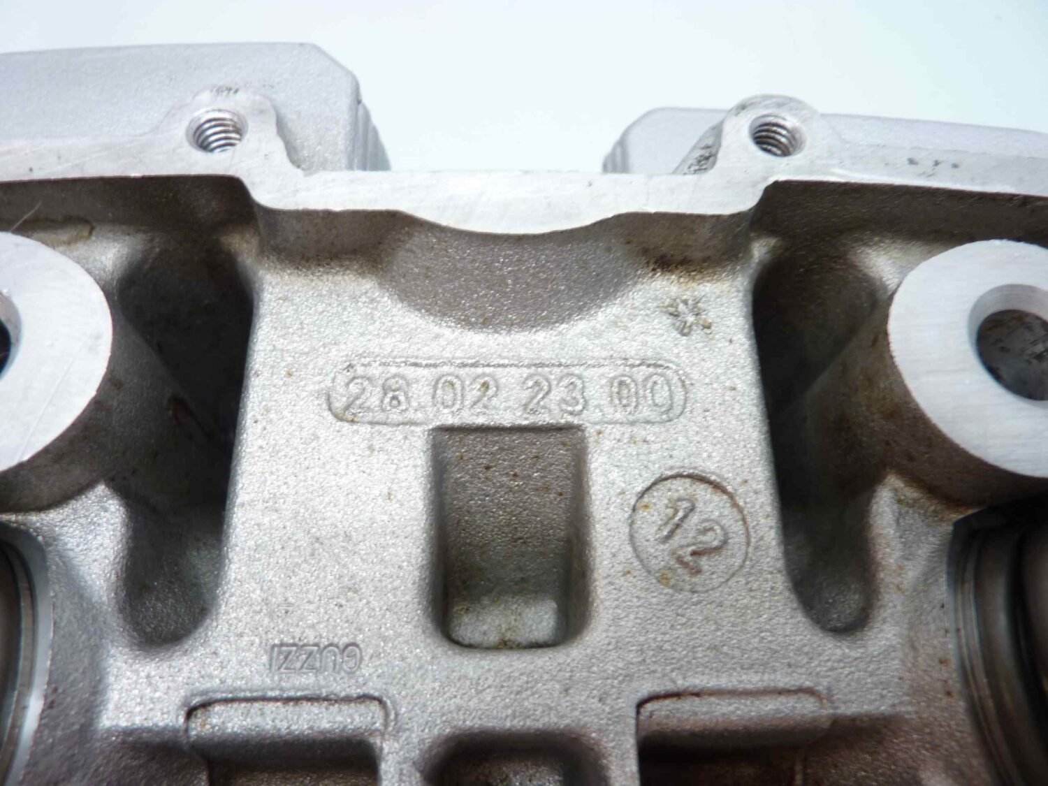 Guzzi 850 T5 Calif II testa testata destra cod 28022300 - immagine 4