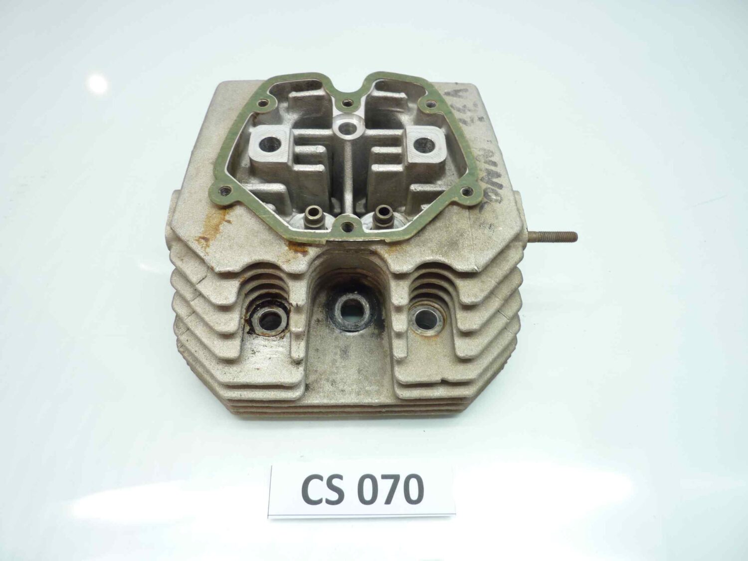Guzzi V35 Innocenti testa 2V testa testata destra