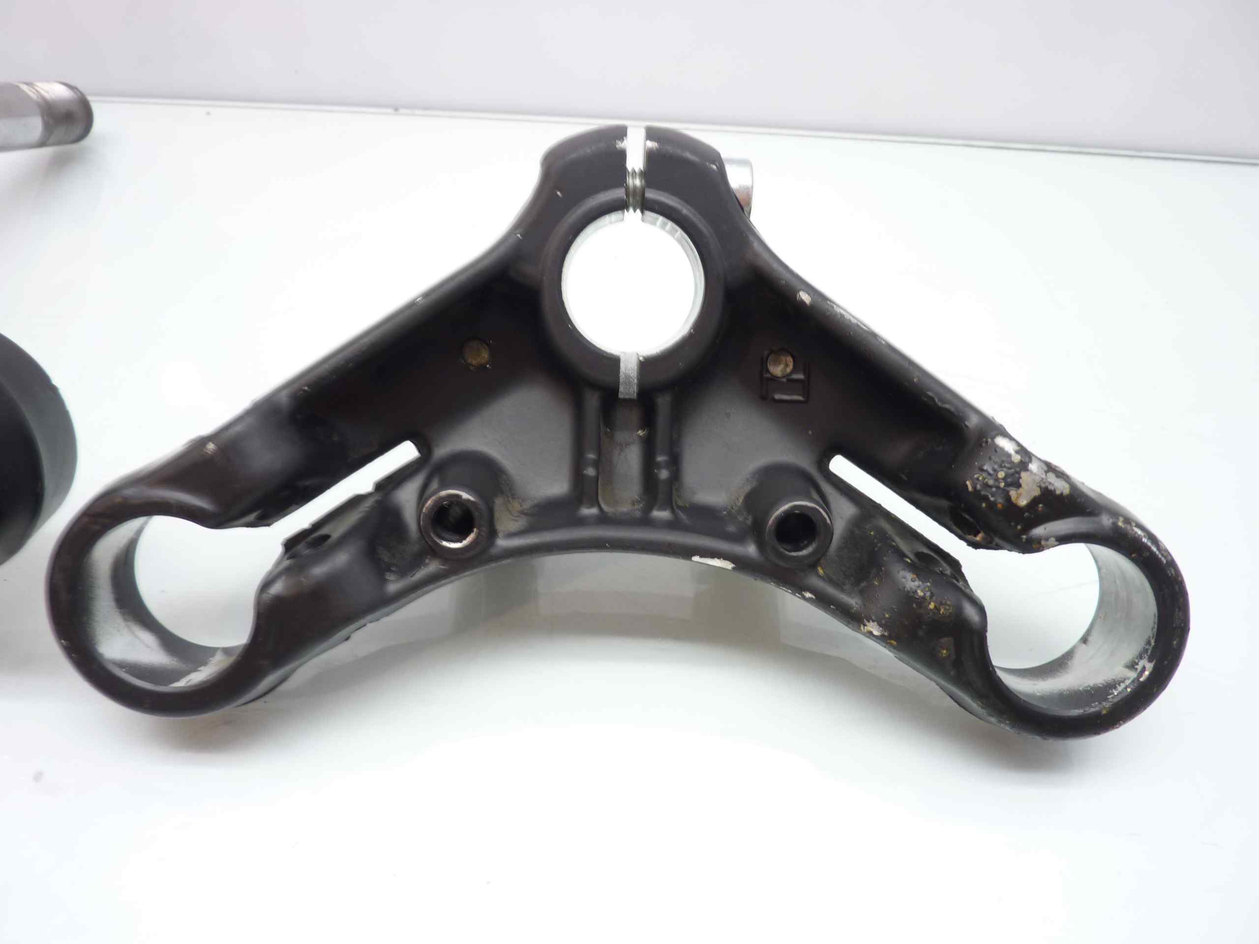 Guzzi V35 III serie piastre forcella sterzo diam steli mm 35 - immagine 7