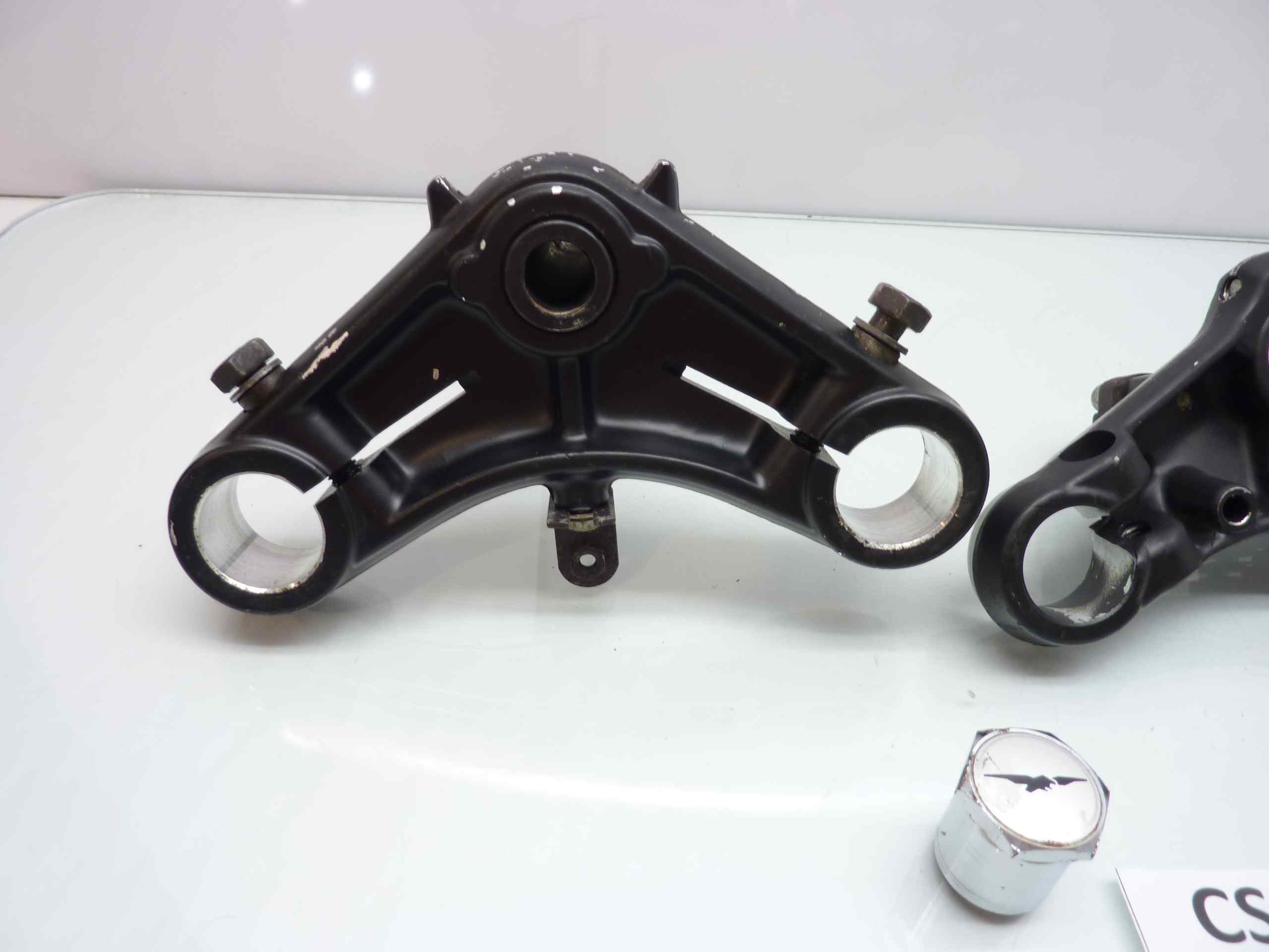 Guzzi V35 III serie piastre forcella sterzo diam steli mm 35 - immagine 8