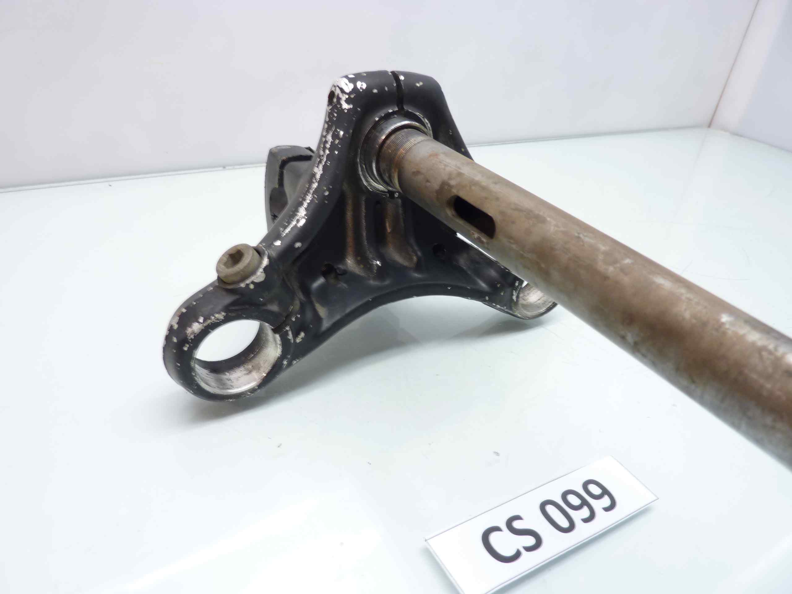 Guzzi V35 125 254 piastre forcella sterzo diam steli mm 32 - immagine 5