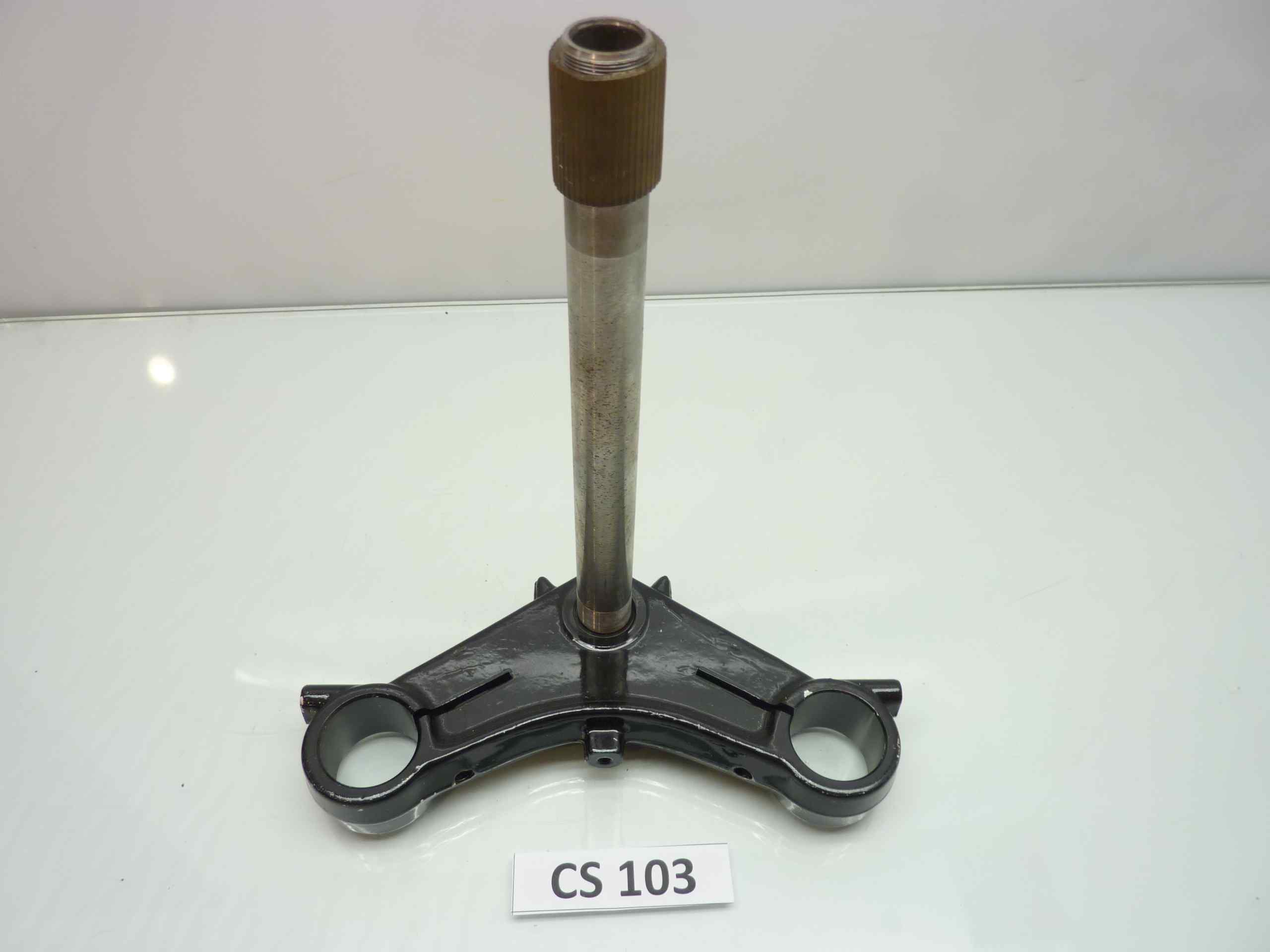Guzzi California piastra forcella sterzo cod 29494050 diam steli mm 40