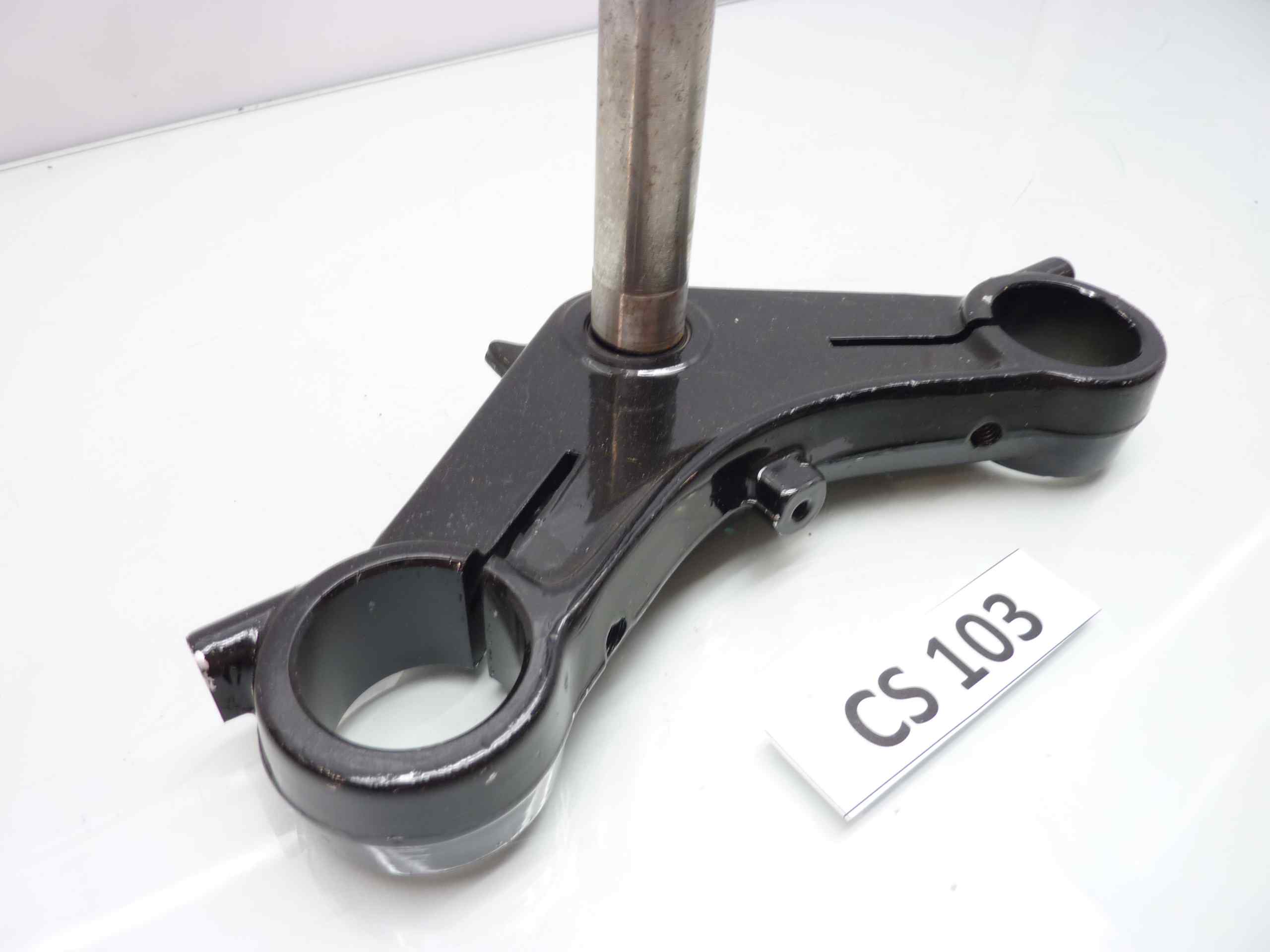 Guzzi California piastra forcella sterzo cod 29494050 diam steli mm 40 - immagine 2