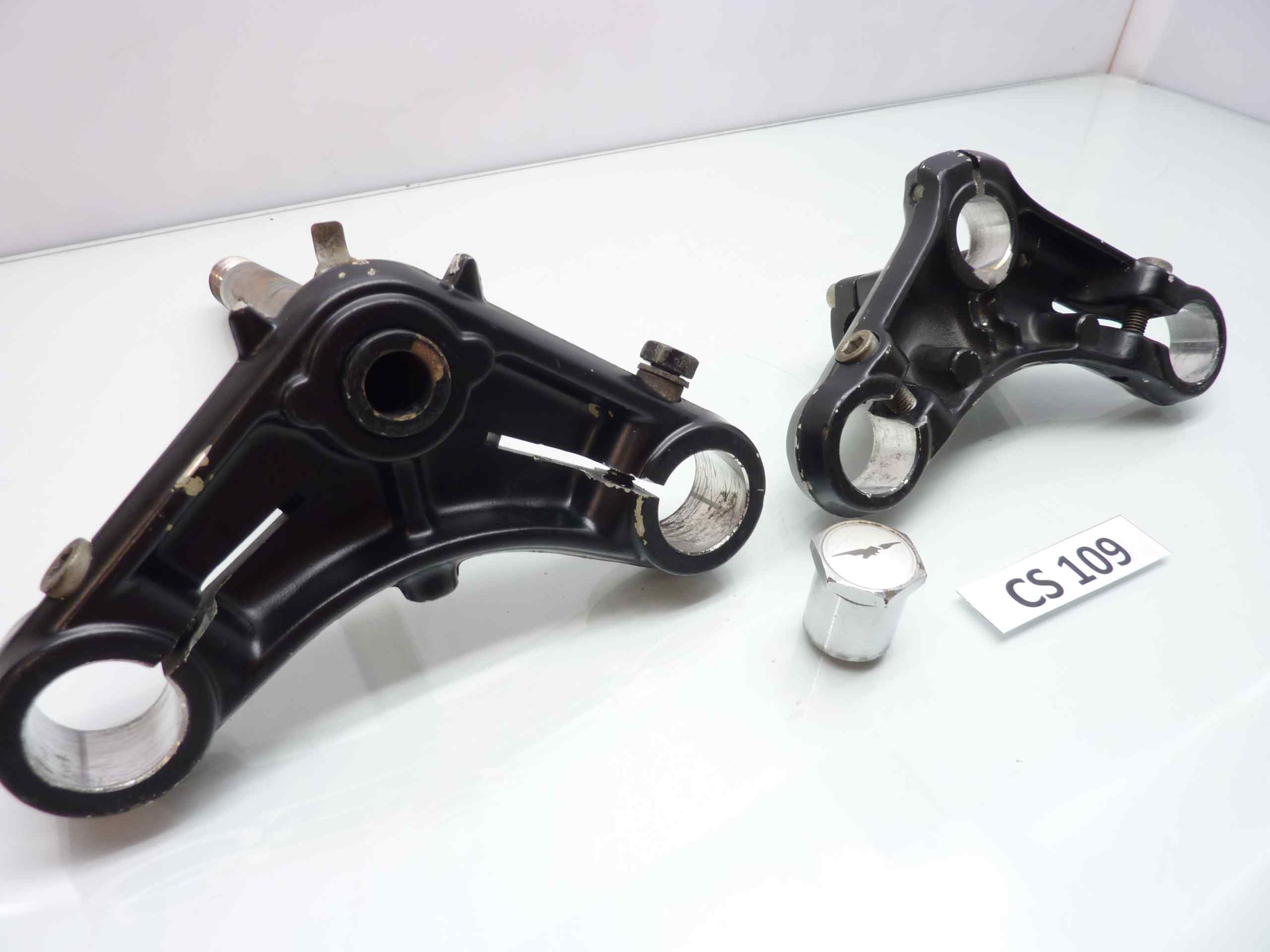 Guzzi V65 custom piastre forcella sterzo diam steli mm 35 - immagine 8