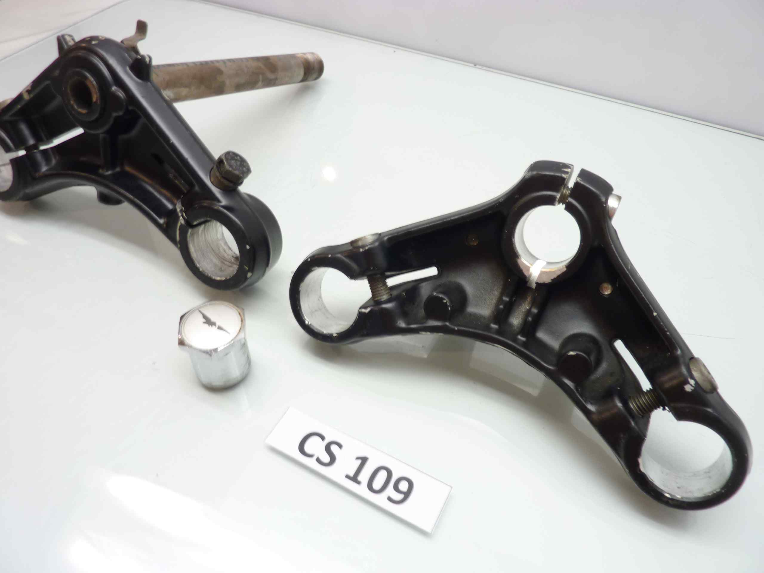 Guzzi V65 custom piastre forcella sterzo diam steli mm 35 - immagine 10