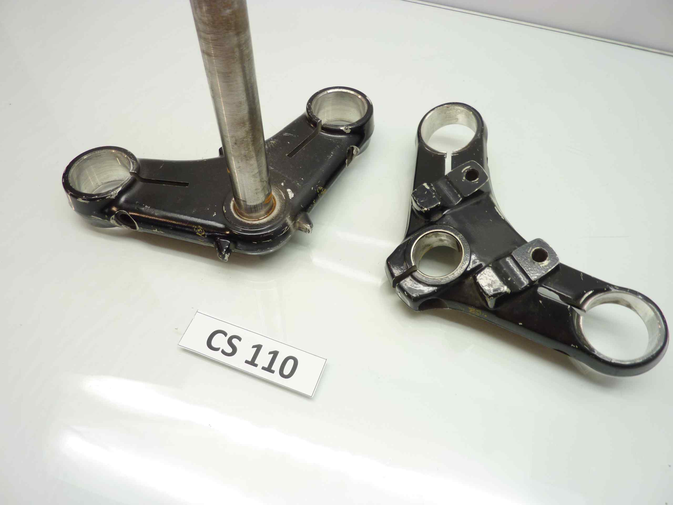 Guzzi Lario Imola II piastre forcella sterzo diam steli mm 40 - immagine 3