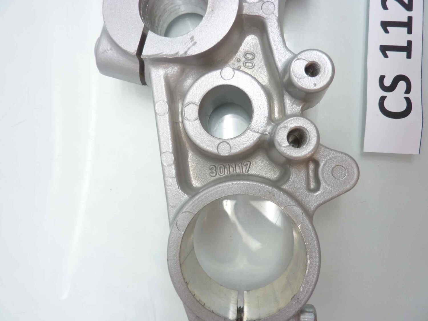 Guzzi Quota piastra forcella sterzo cod 301117 diam steli mm 45 - immagine 7
