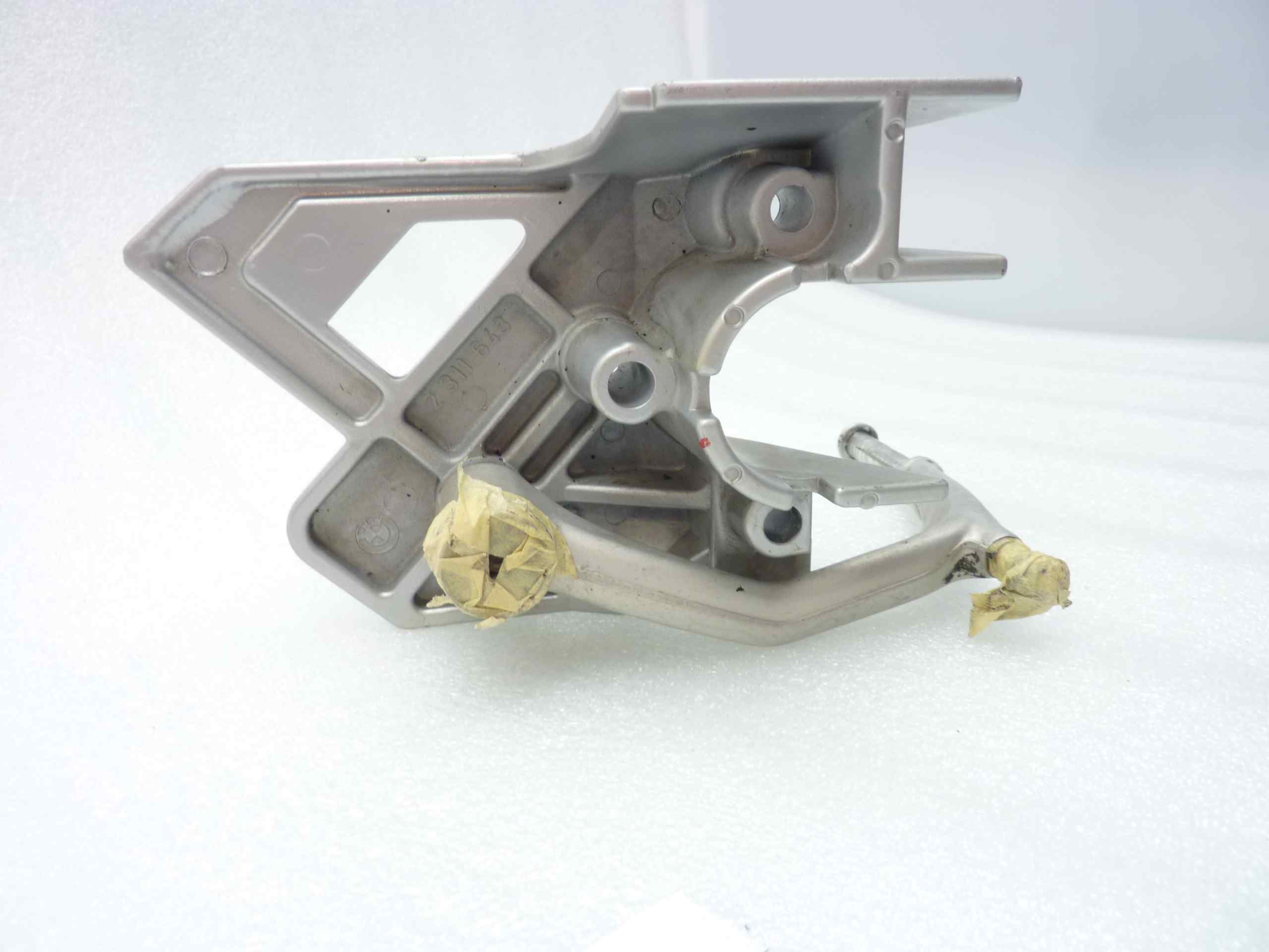 BMW R 1100 RS staffa pedana sinistra leva cambio - immagine 5